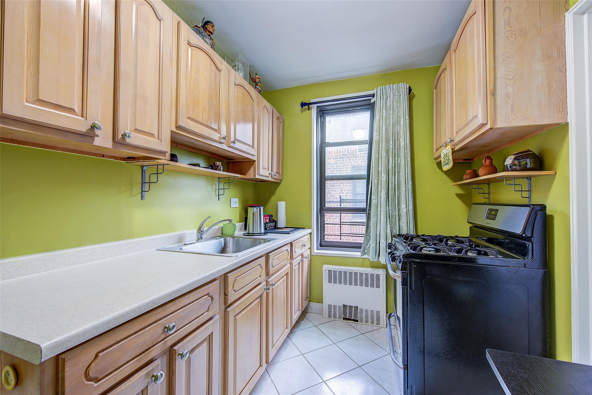 83-85 Woodhaven Boulevard # 6F, Woodhaven, NY 11421