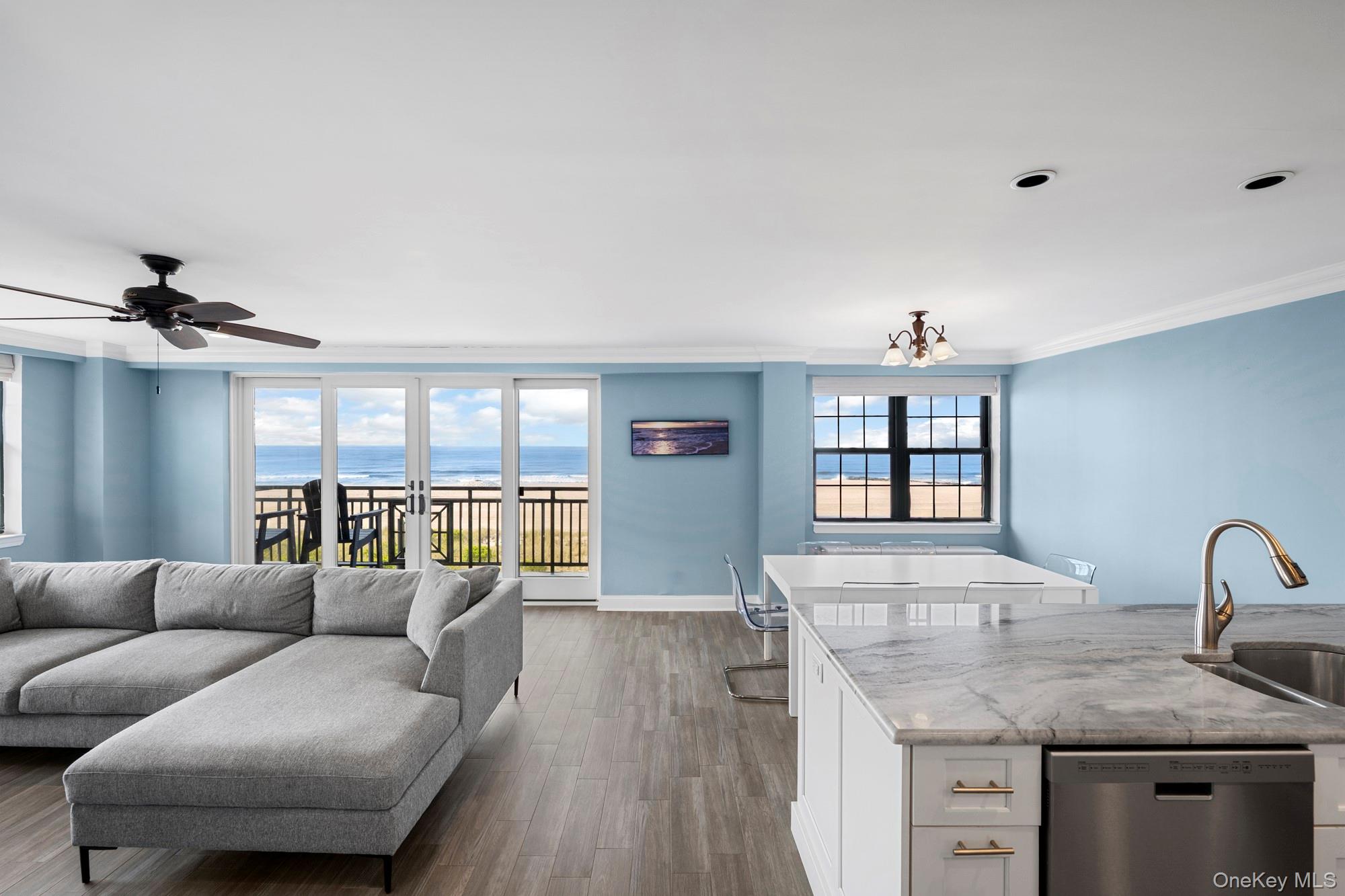 26 W Broadway # 405, Long Beach, NY 11561