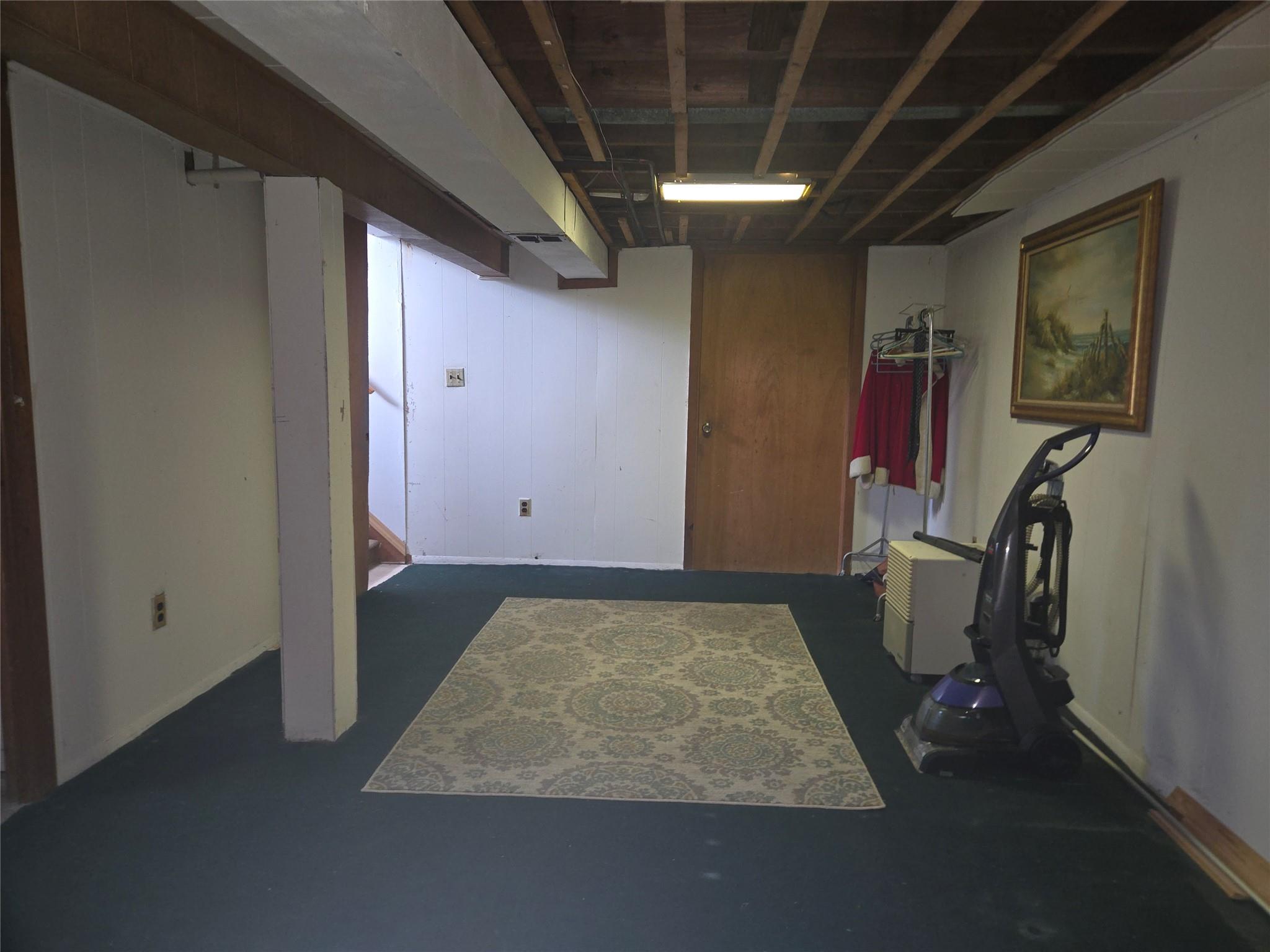 2805 Kane Avenue, Medford, NY 11763