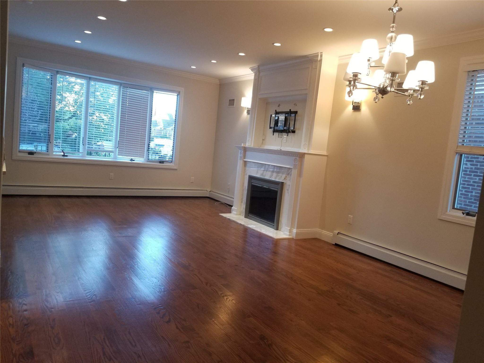 45-44 E 189 Street, Flushing, NY 11358