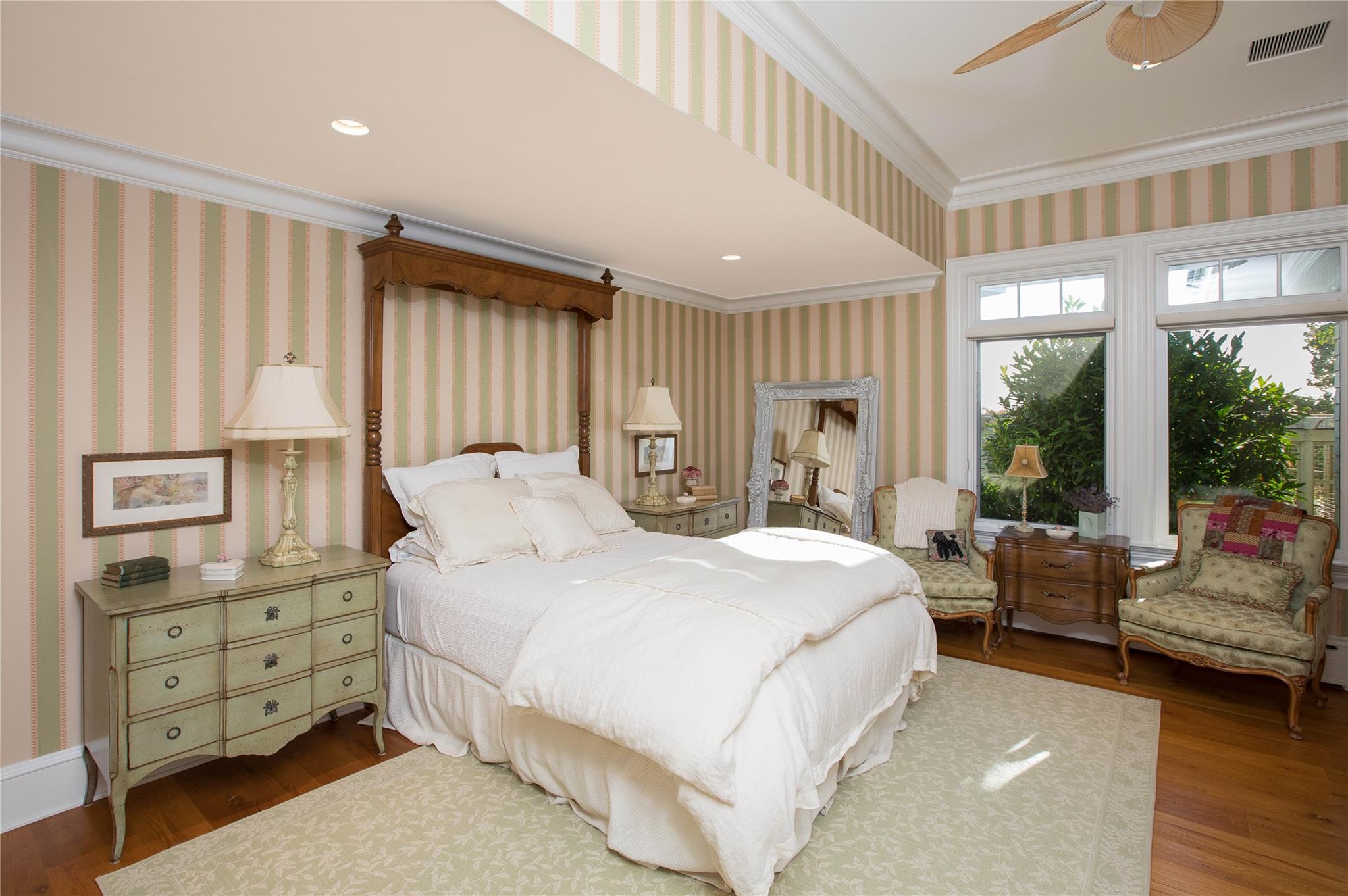 40 Rowing Street, East Patchogue, NY 11772