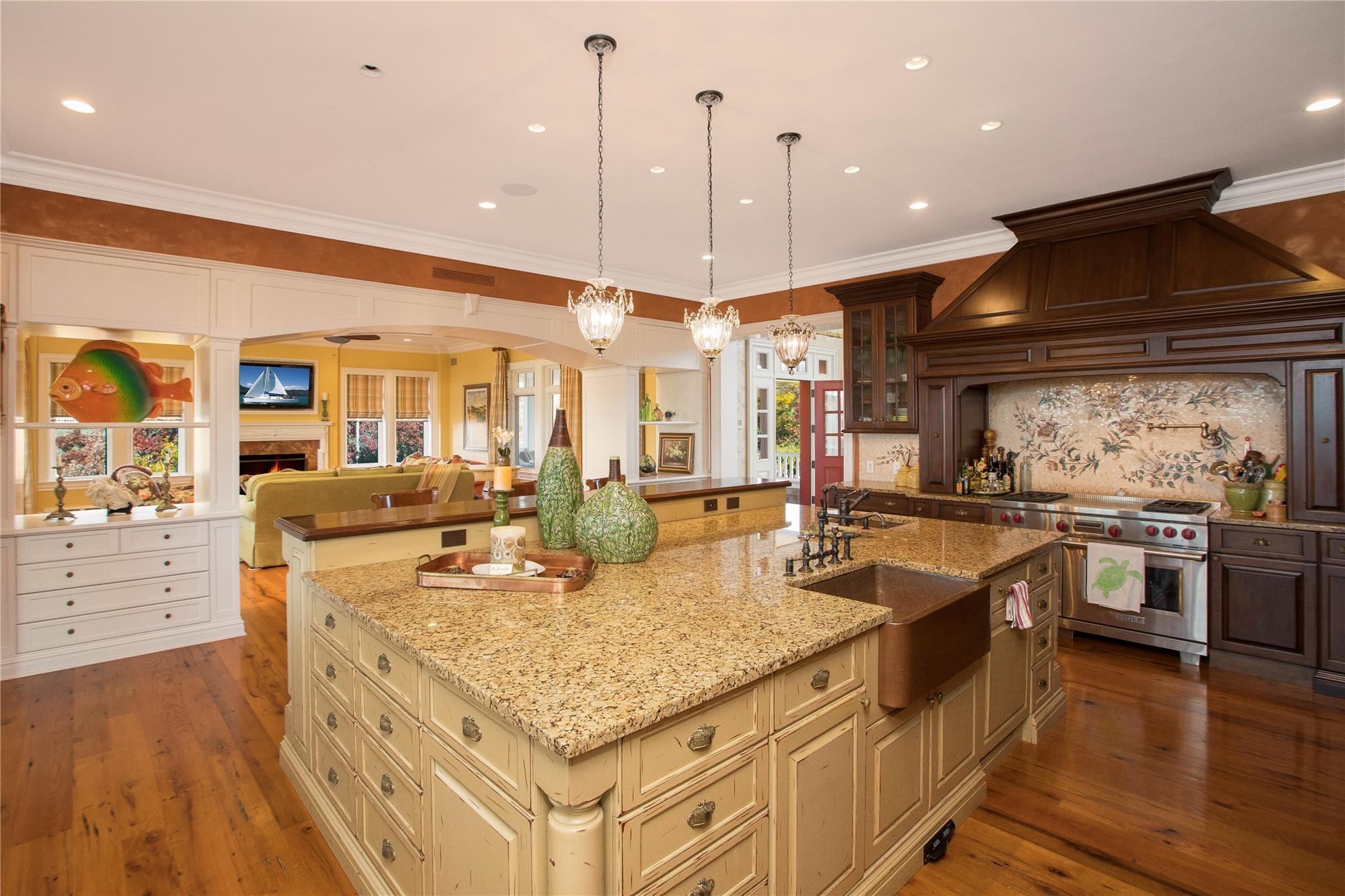 40 Rowing Street, East Patchogue, NY 11772