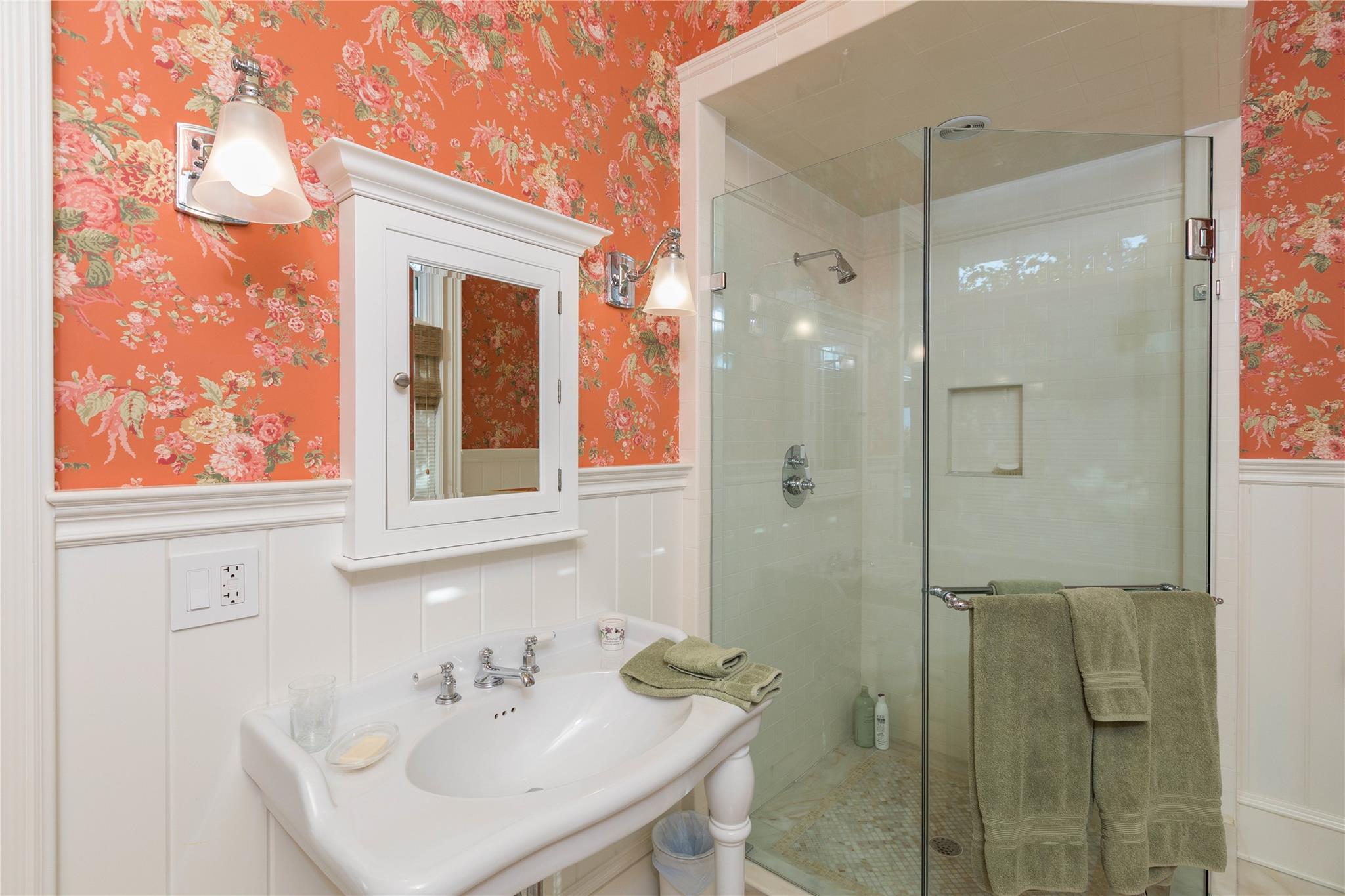 40 Rowing Street, East Patchogue, NY 11772