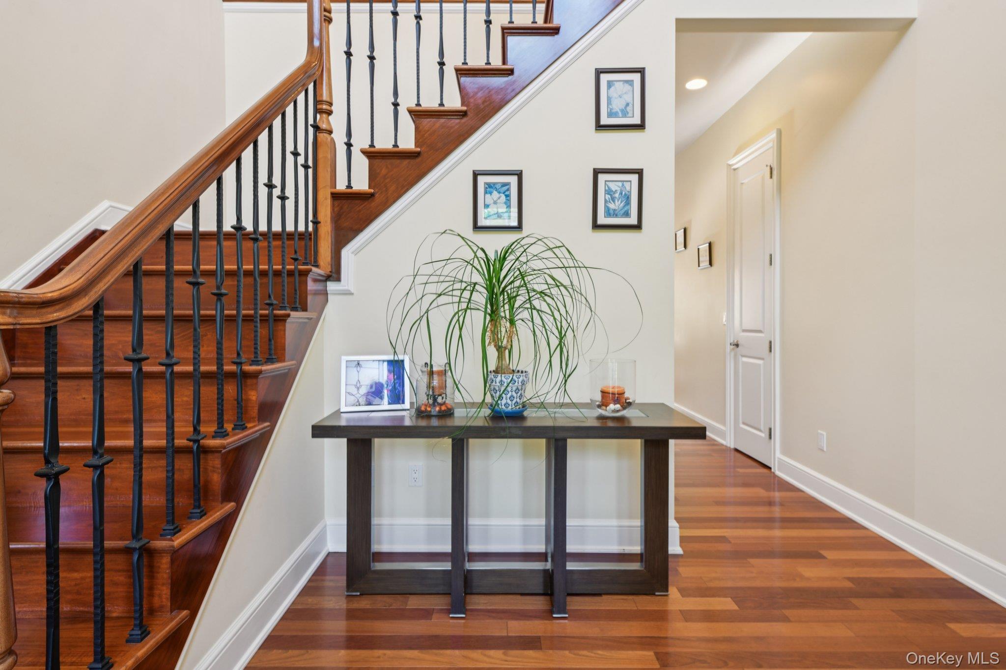 4 Celestial Court, Saint James, NY 11780