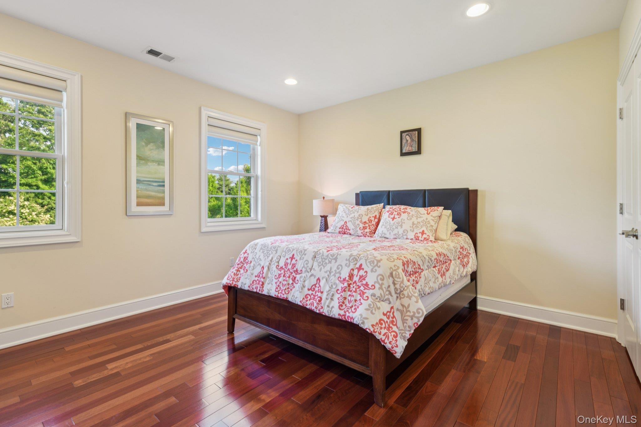 4 Celestial Court, Saint James, NY 11780