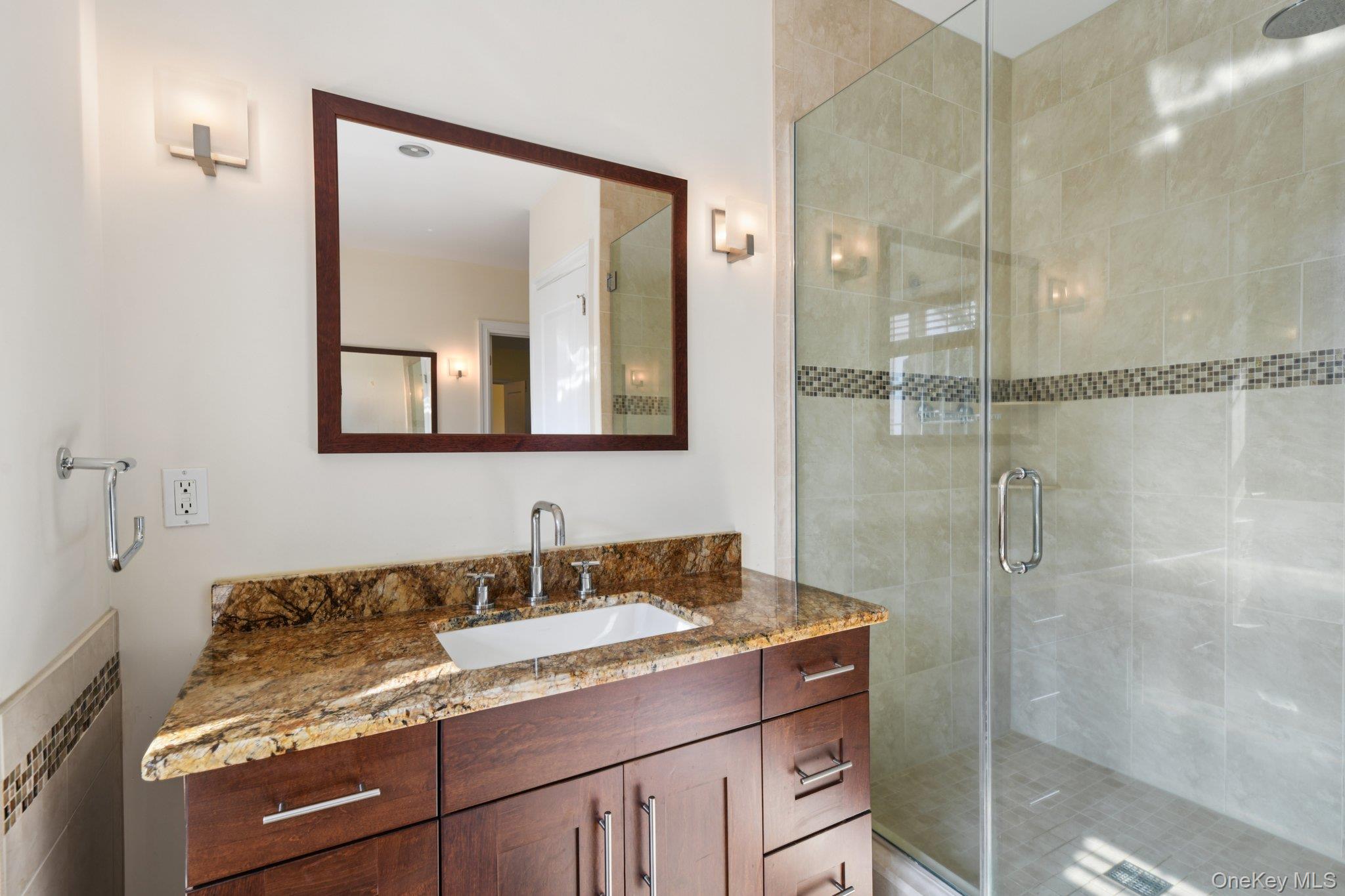 4 Celestial Court, Saint James, NY 11780