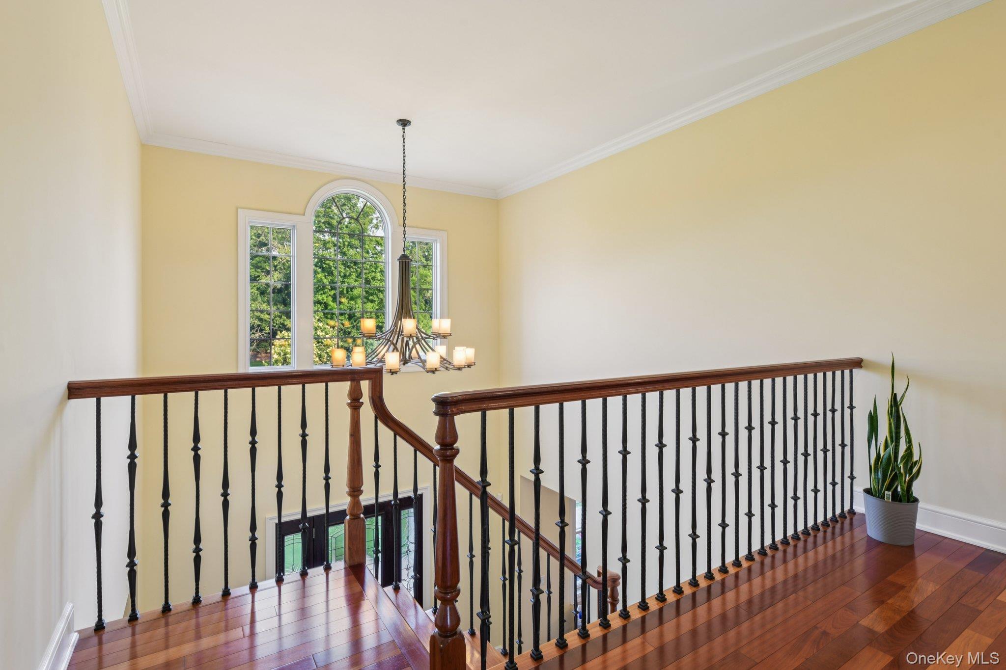 4 Celestial Court, Saint James, NY 11780