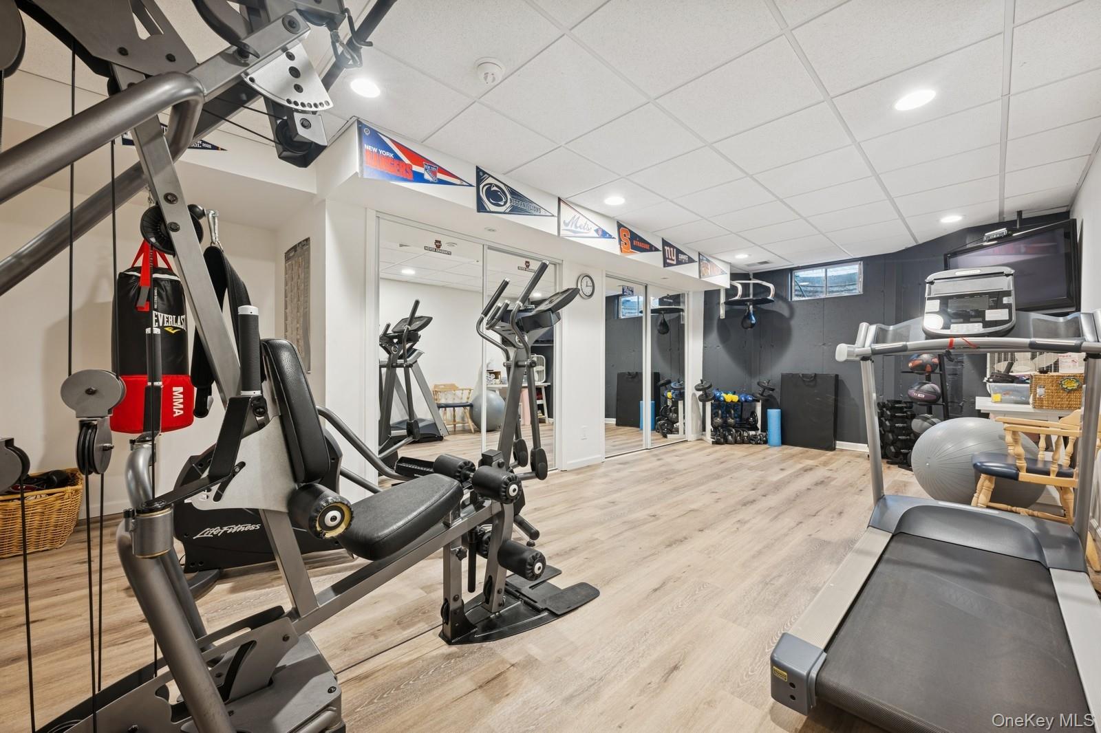 95 Huntington Bay Road, Huntington, NY 11743