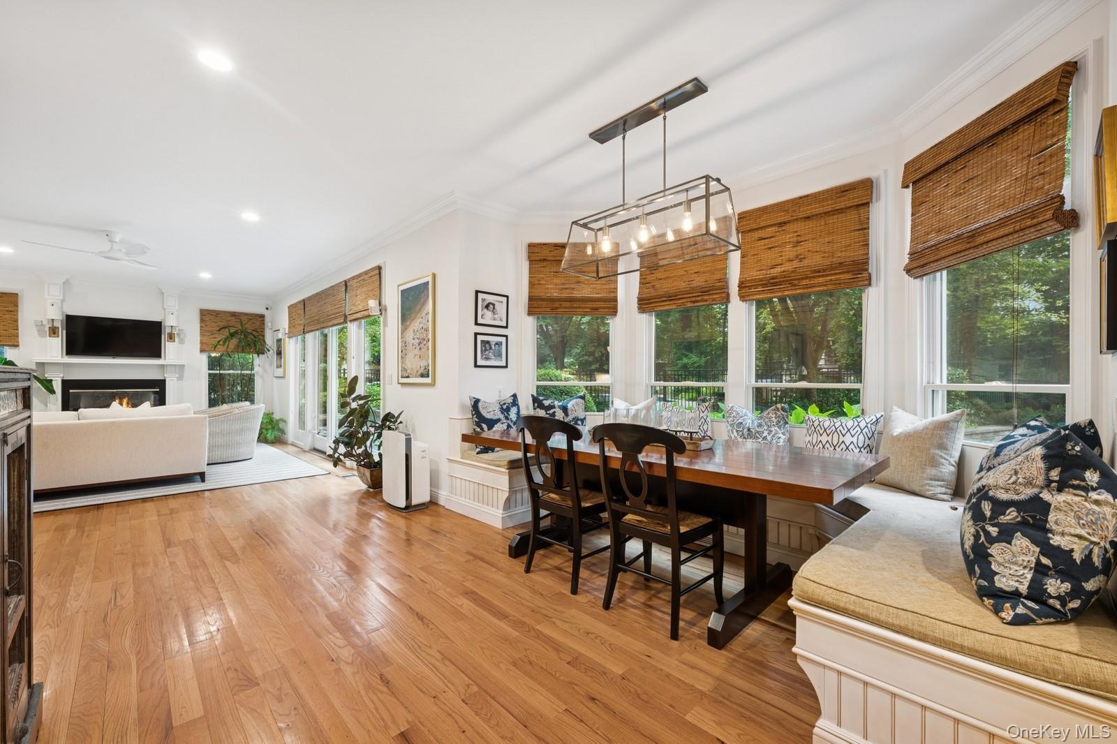 95 Huntington Bay Road, Huntington, NY 11743