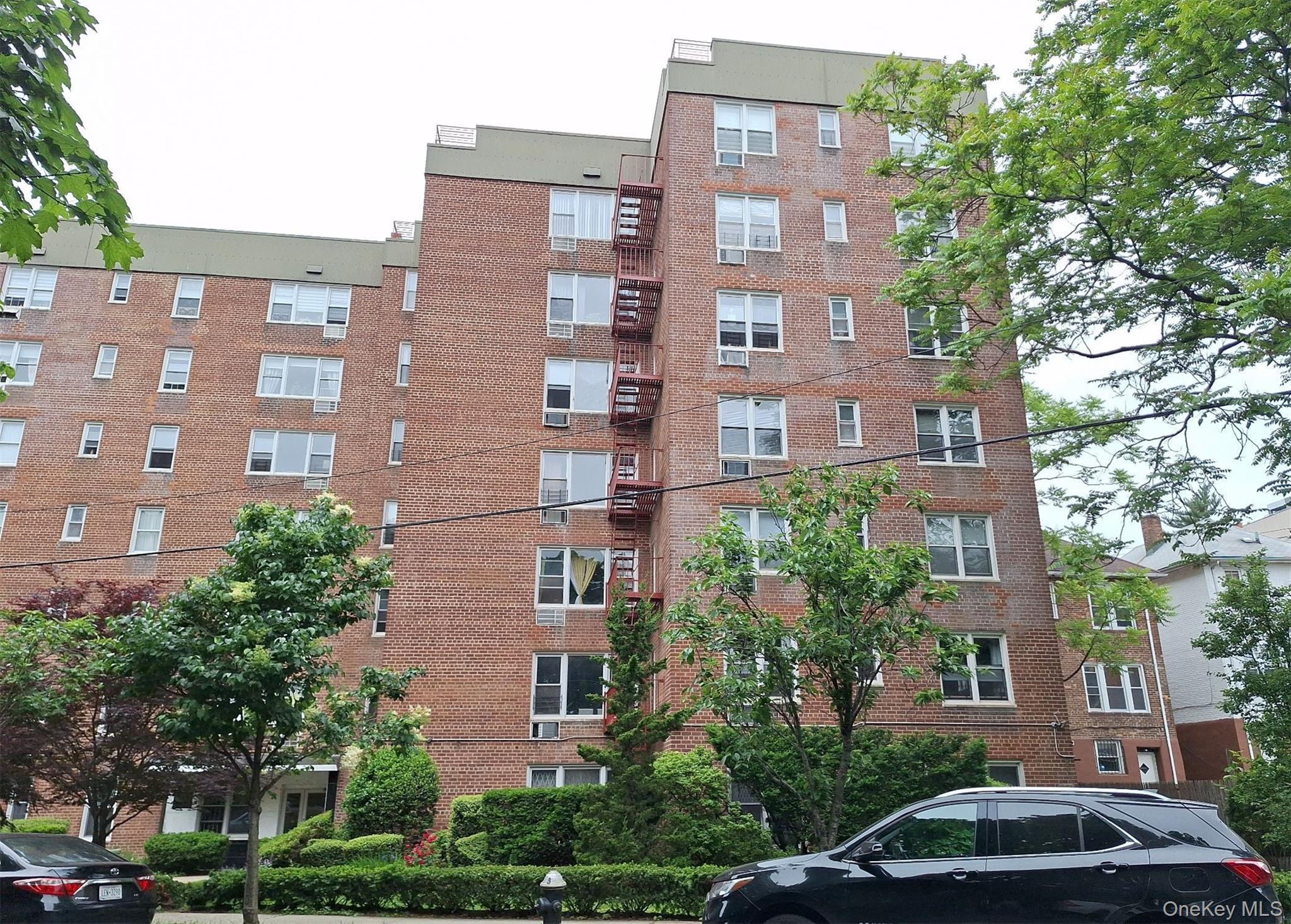 3475 Greystone Avenue # 7E, Bronx, NY 10463