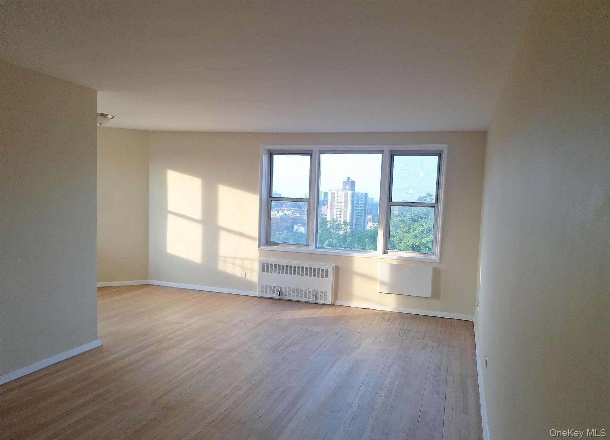 3475 Greystone Avenue # 7E, Bronx, NY 10463