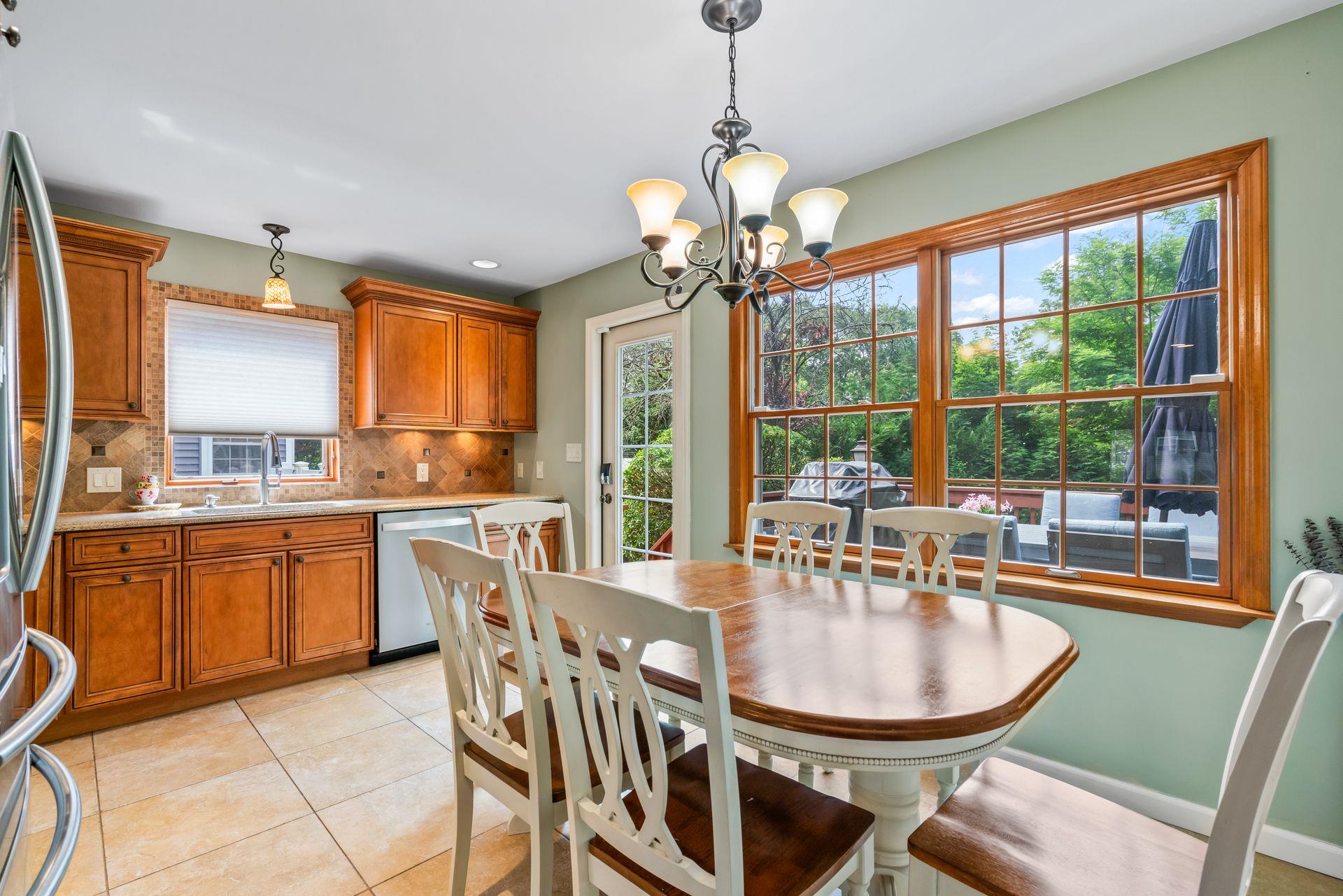 20 Leeds Street, South Huntington, NY 11746