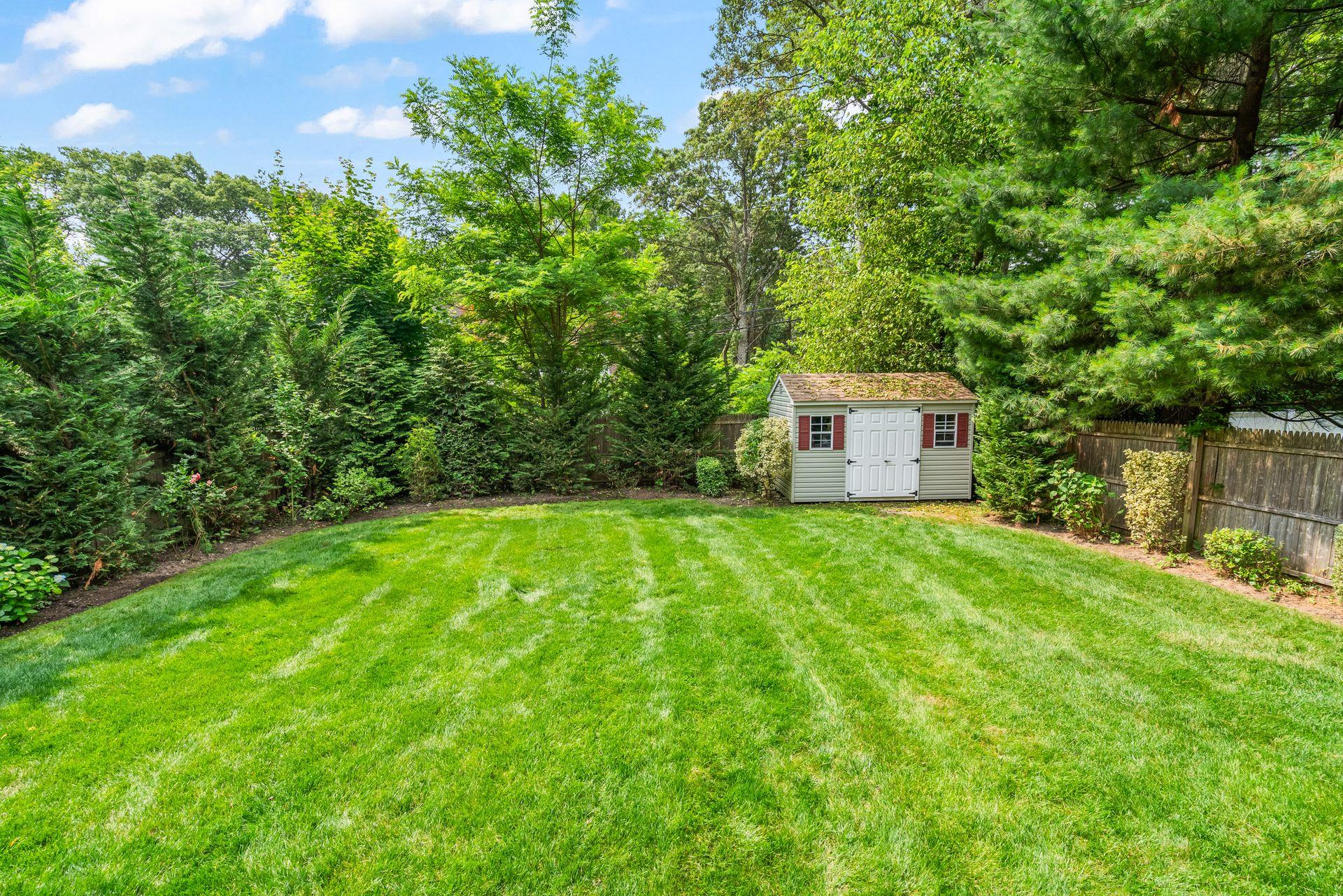 20 Leeds Street, South Huntington, NY 11746
