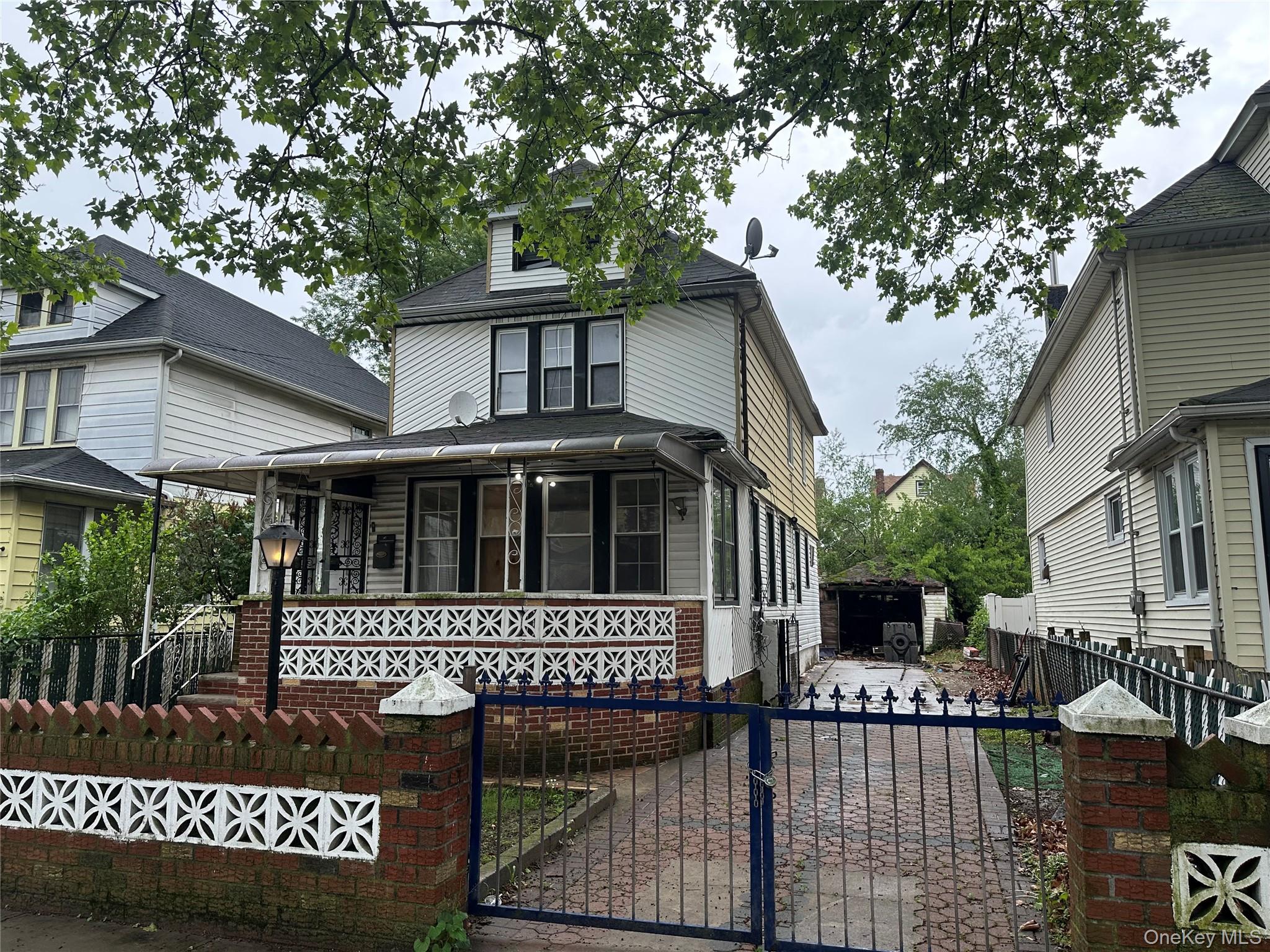 191-44 113 Avenue, Saint Albans, NY 11412