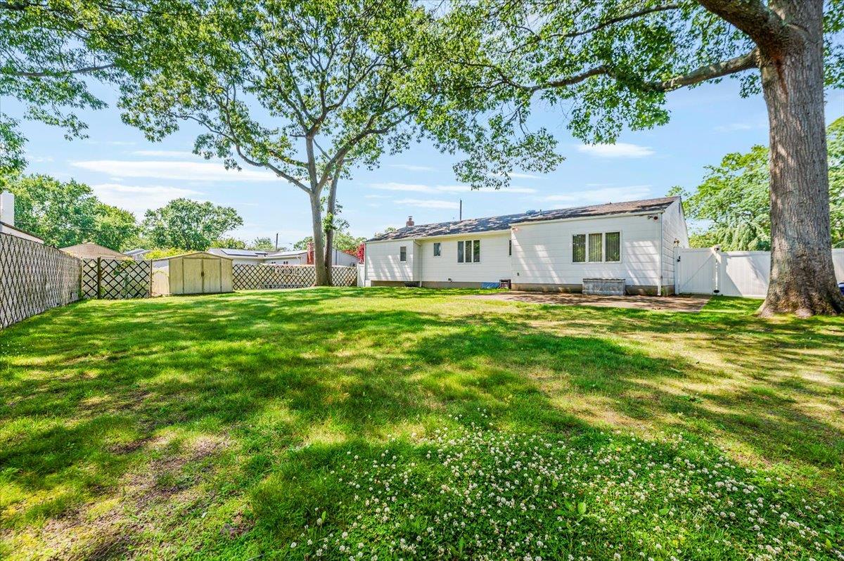 70 Cleveland Street, Bay Shore, NY 11706