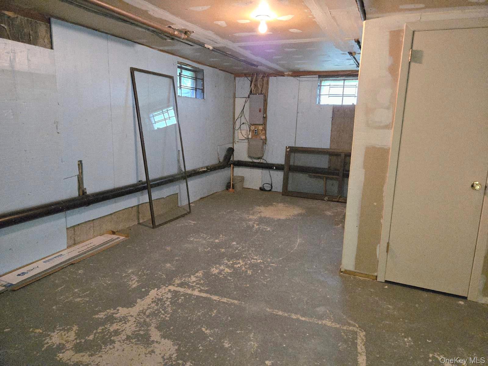 572 Lenape Court, Suffern, NY 10901