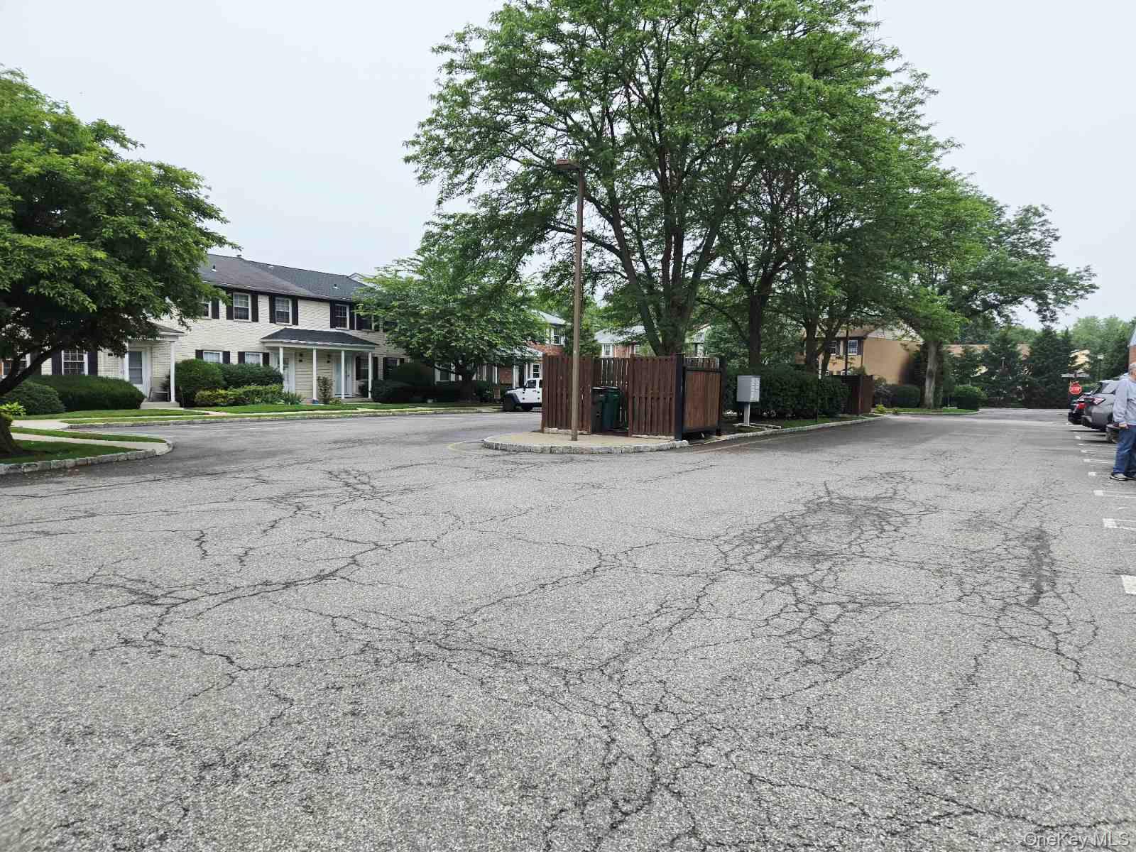 572 Lenape Court, Suffern, NY 10901