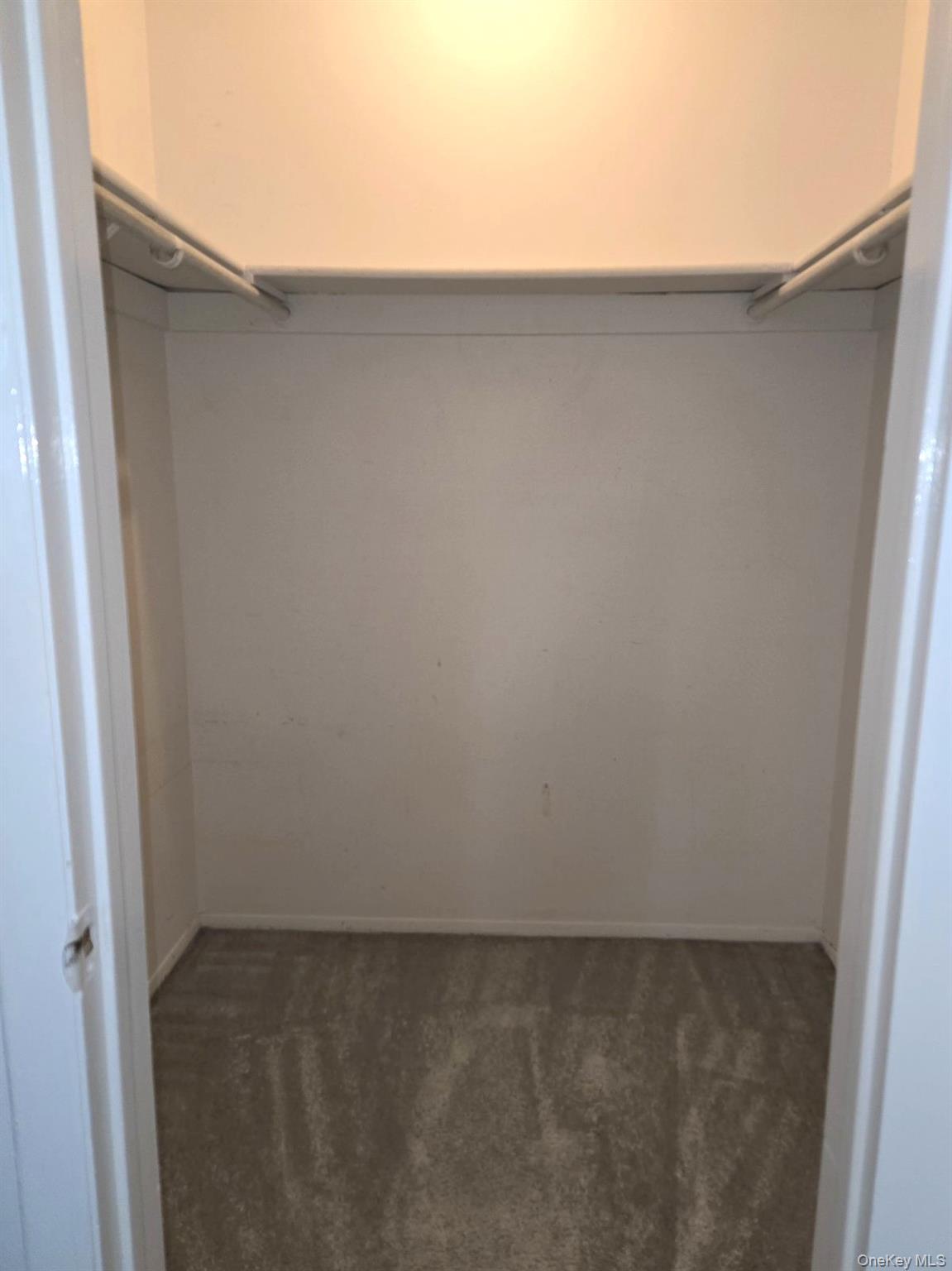 572 Lenape Court, Suffern, NY 10901