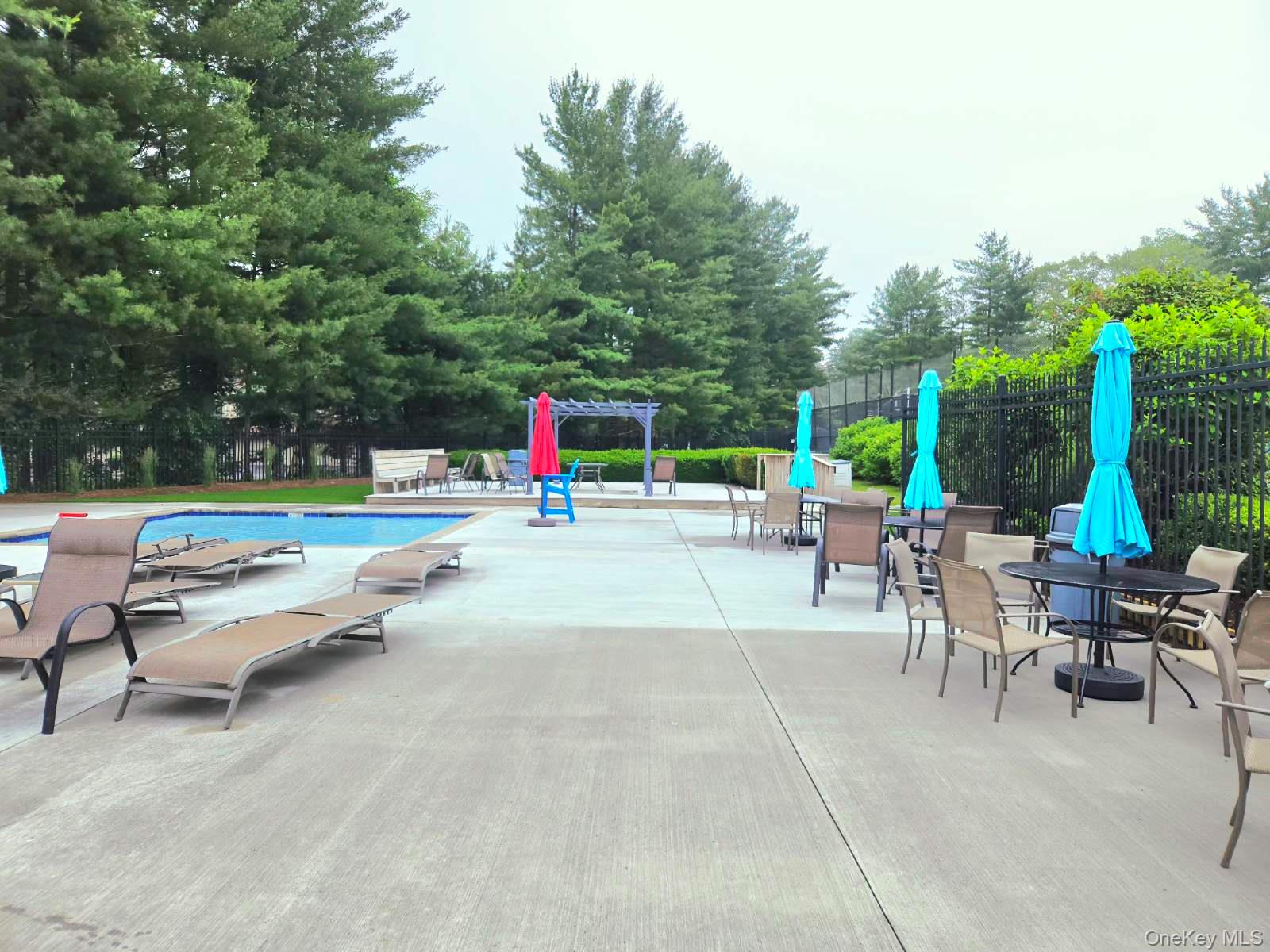 572 Lenape Court, Suffern, NY 10901