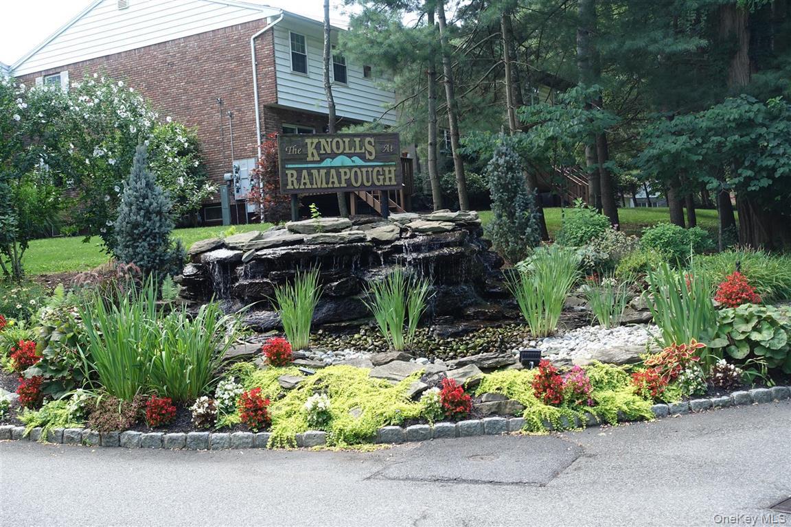 572 Lenape Court, Suffern, NY 10901