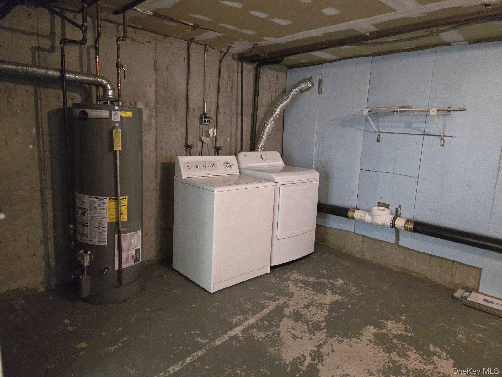 572 Lenape Court, Suffern, NY 10901