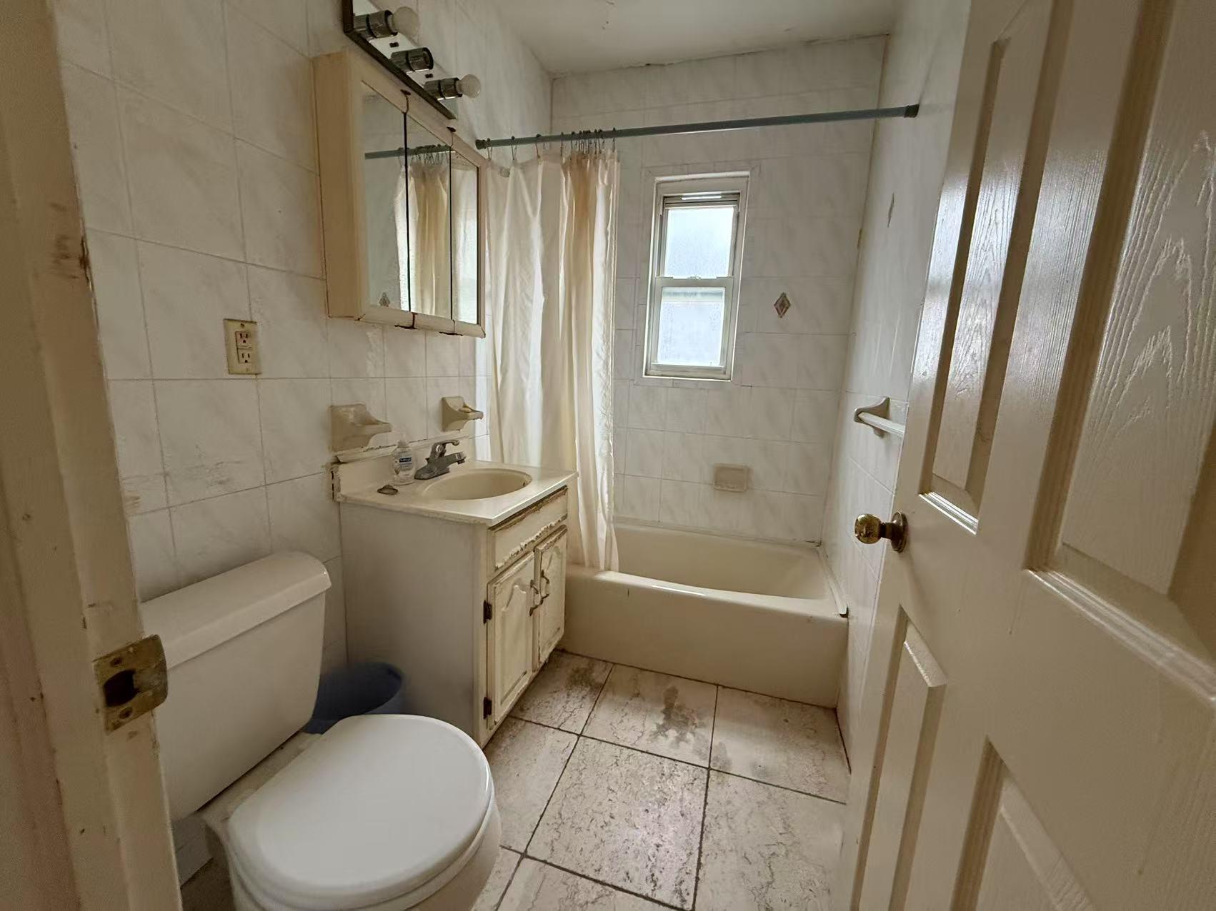 7334 199th Street, Fresh Meadows, NY 11366