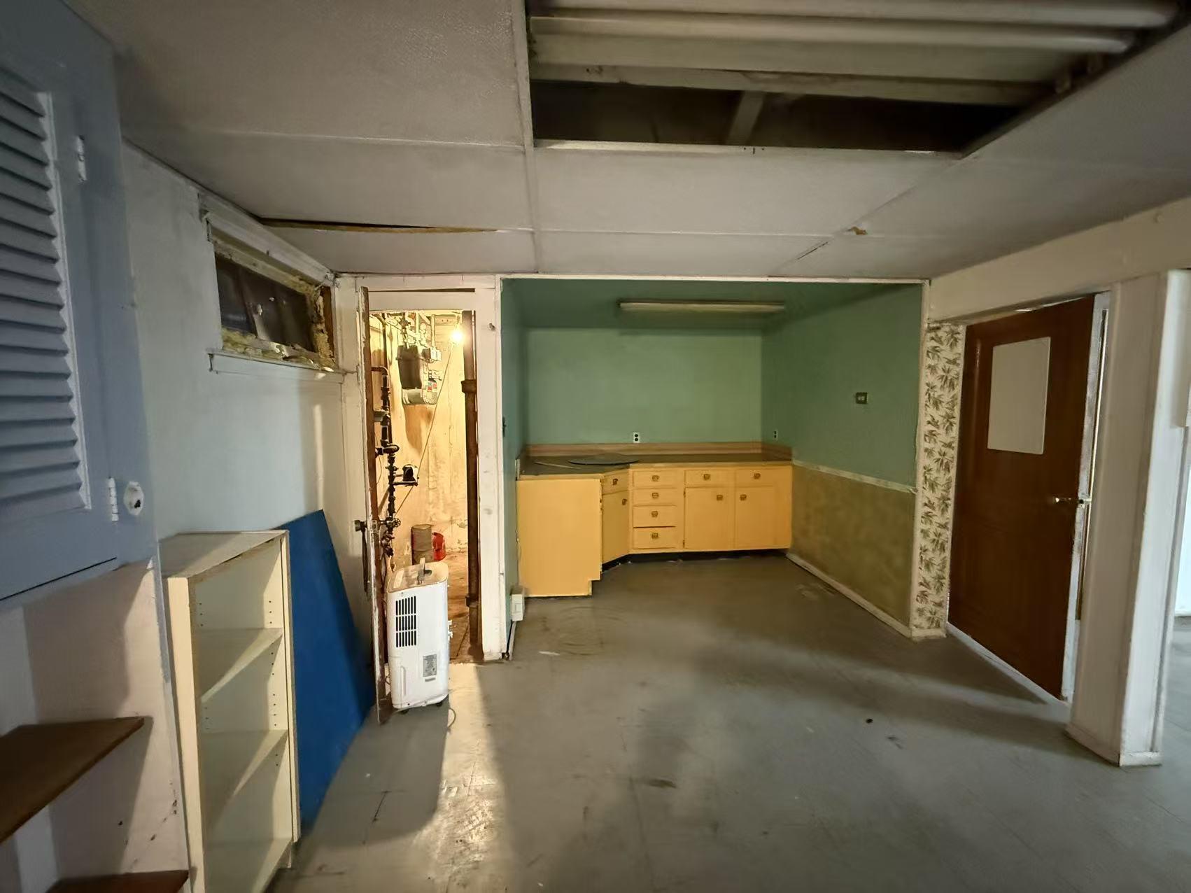 7334 199th Street, Fresh Meadows, NY 11366