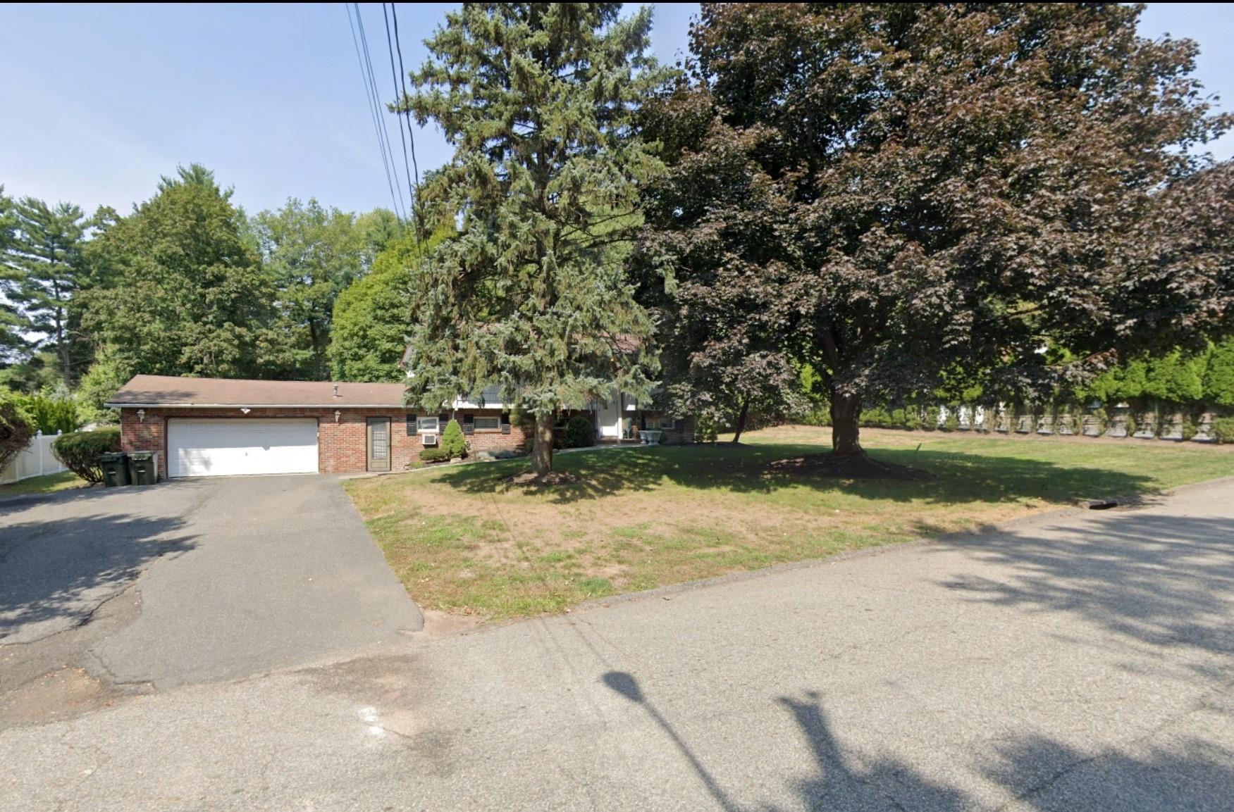 14 Murray Drive, Airmont, NY 10952