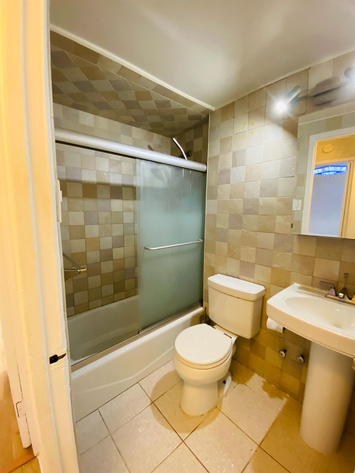 97-40 62 Drive # 7J, Rego Park, NY 11374