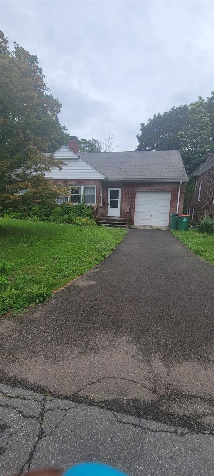 26 North Road # 2, Highland, NY 12528