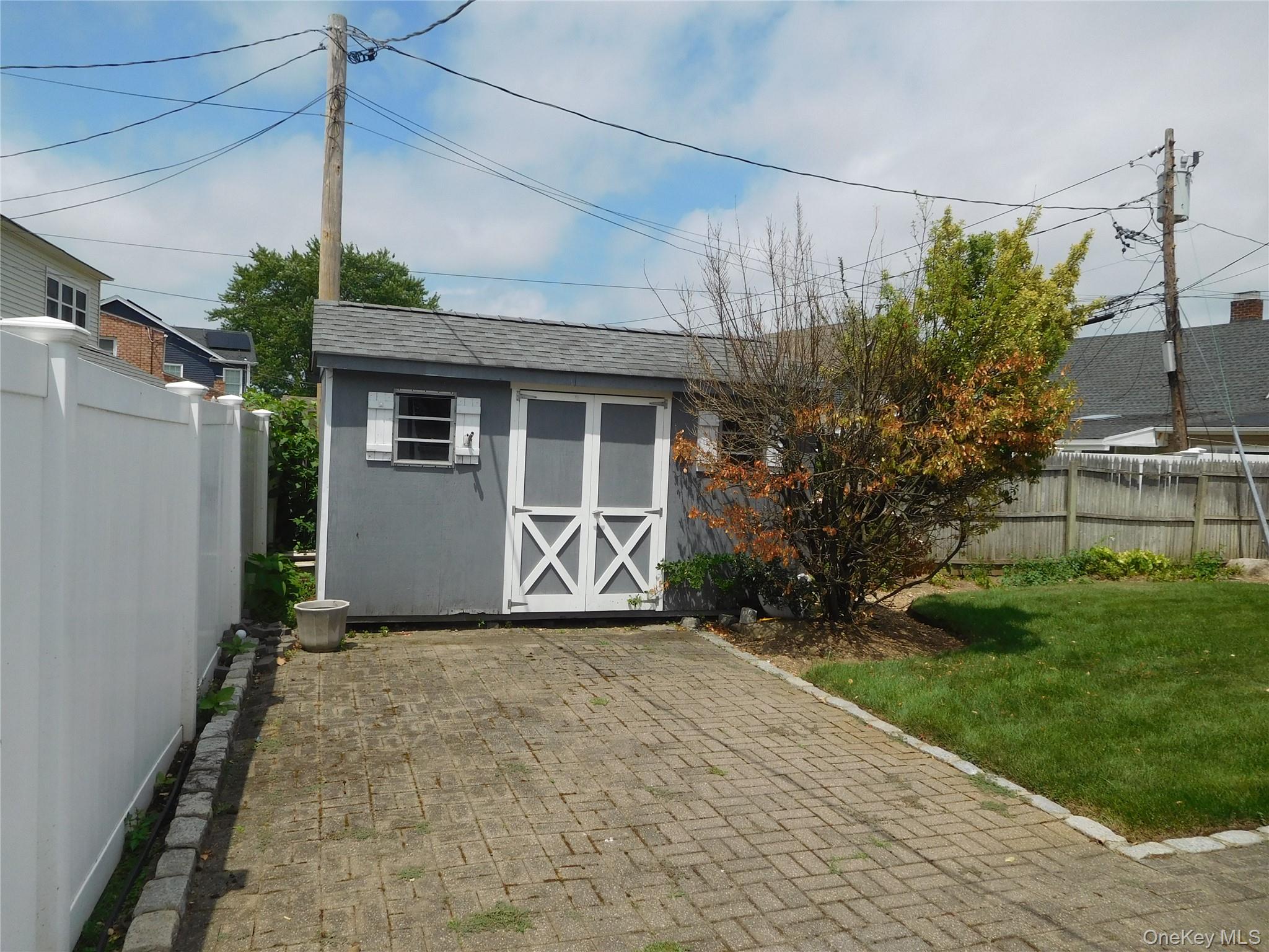 231 Willowood Drive, Wantagh, NY 11793