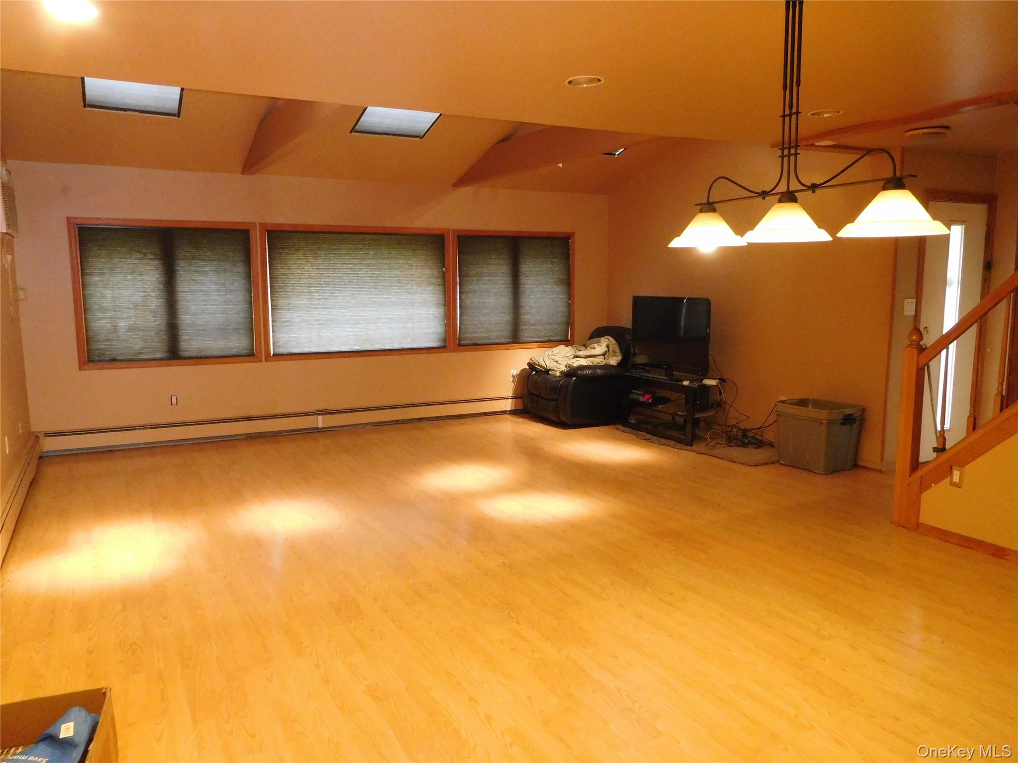 231 Willowood Drive, Wantagh, NY 11793