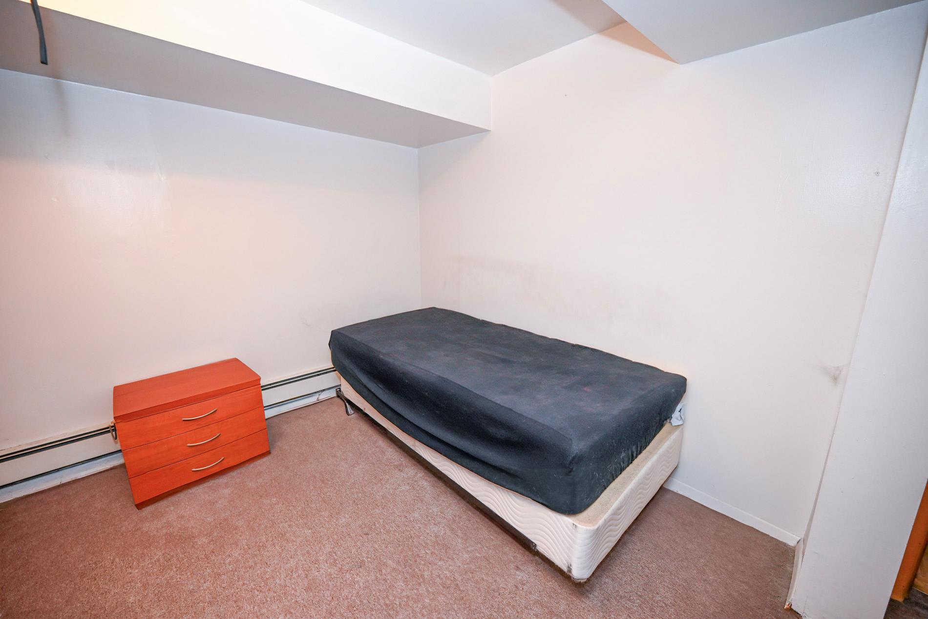 5920 69th Place, Maspeth, NY 11378