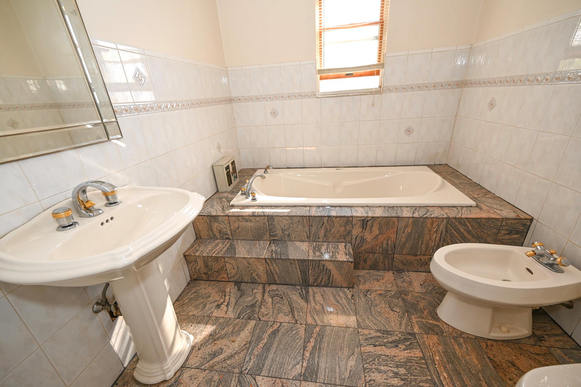 5920 69th Place, Maspeth, NY 11378