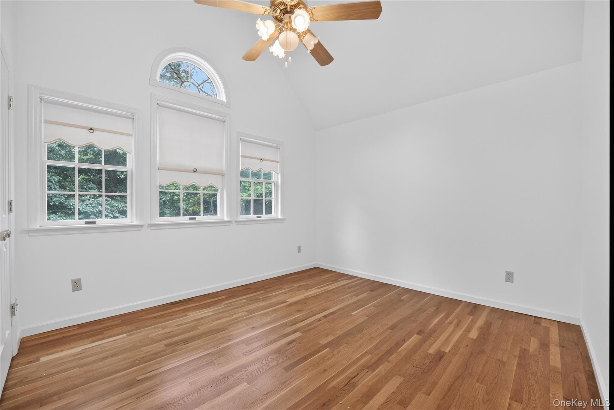 16 Apple Summit Lane, Lagrangeville, NY 12540