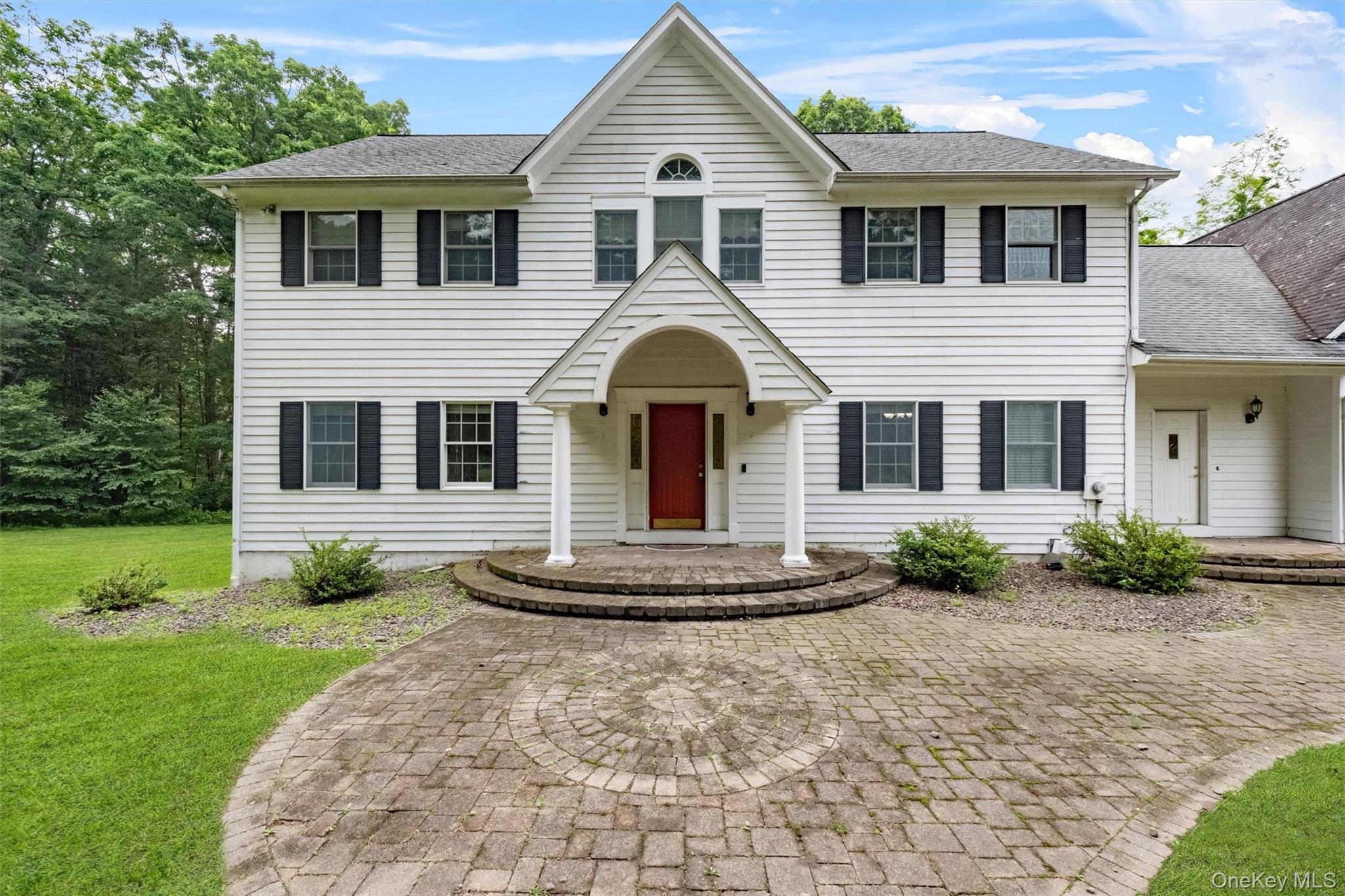 16 Apple Summit Lane, Lagrangeville, NY 12540