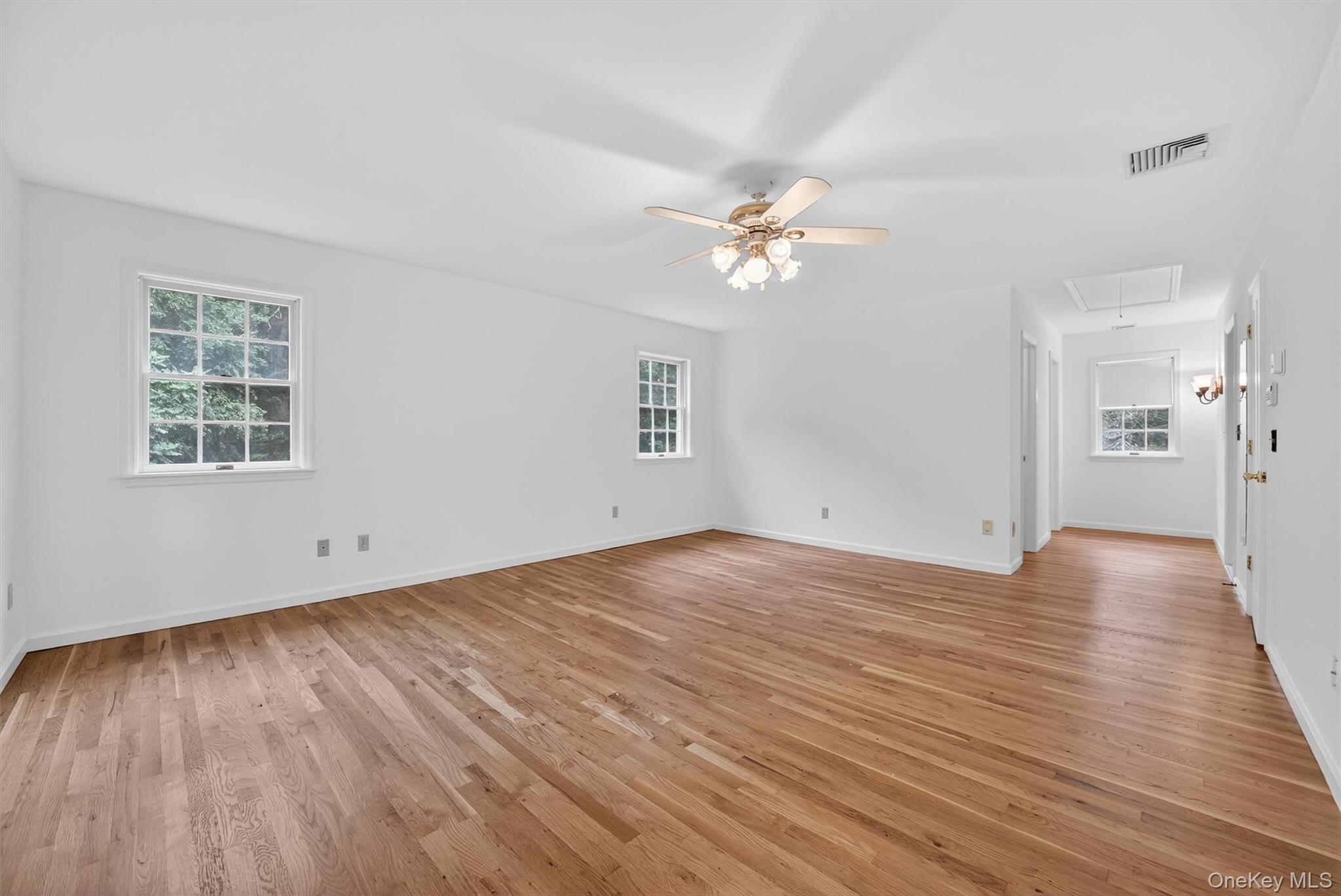 16 Apple Summit Lane, Lagrangeville, NY 12540