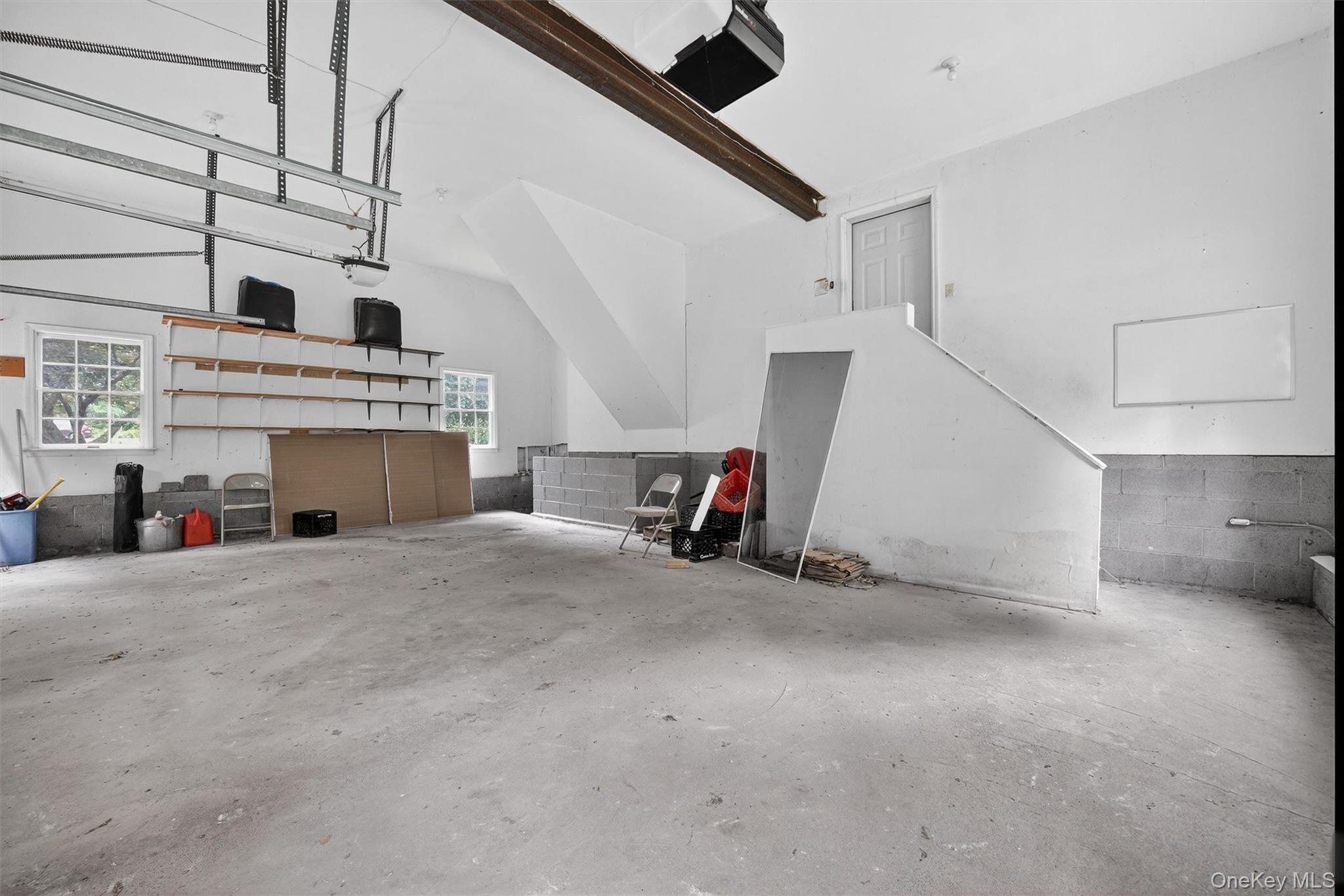 16 Apple Summit Lane, Lagrangeville, NY 12540