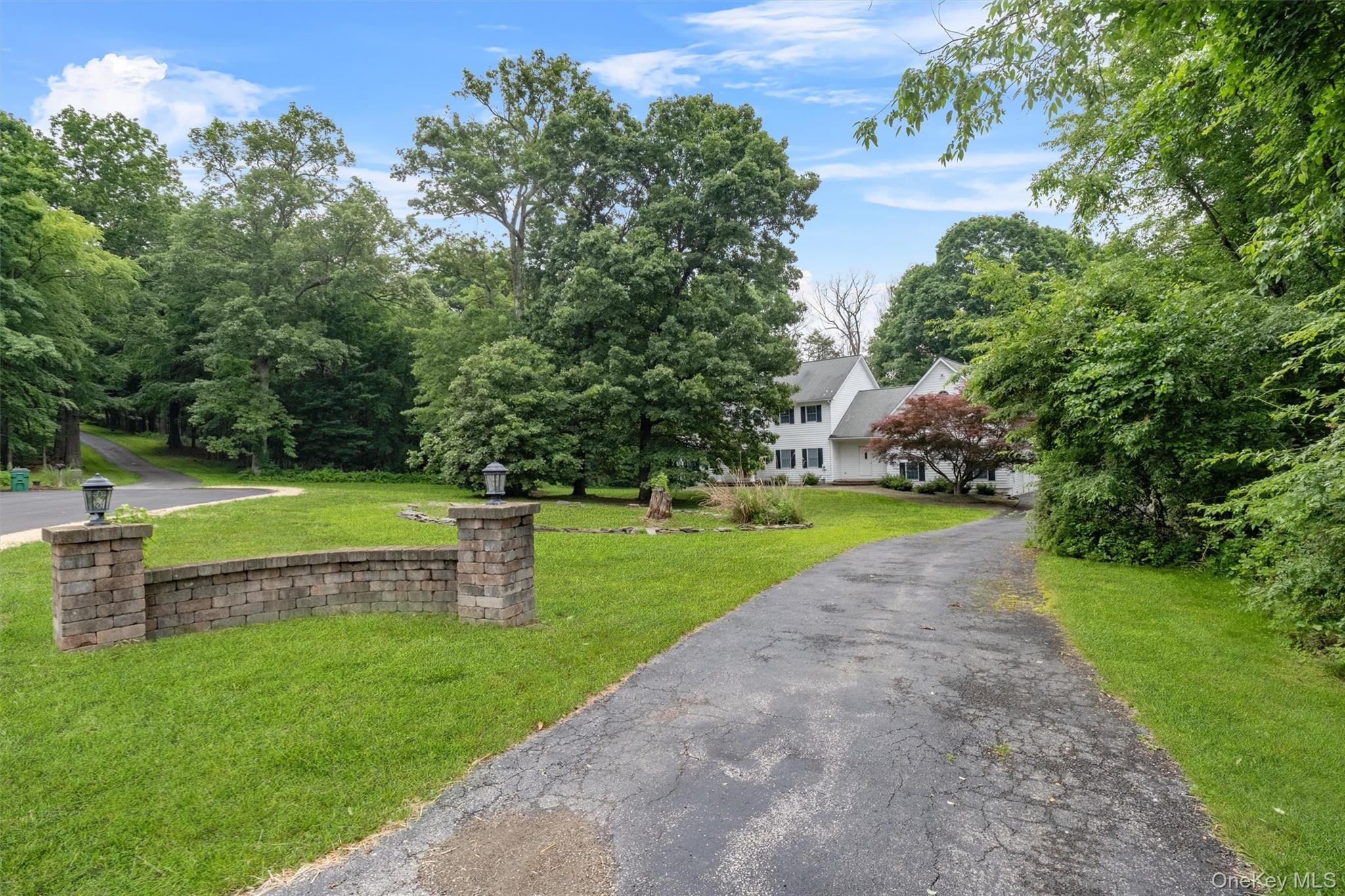 16 Apple Summit Lane, Lagrangeville, NY 12540