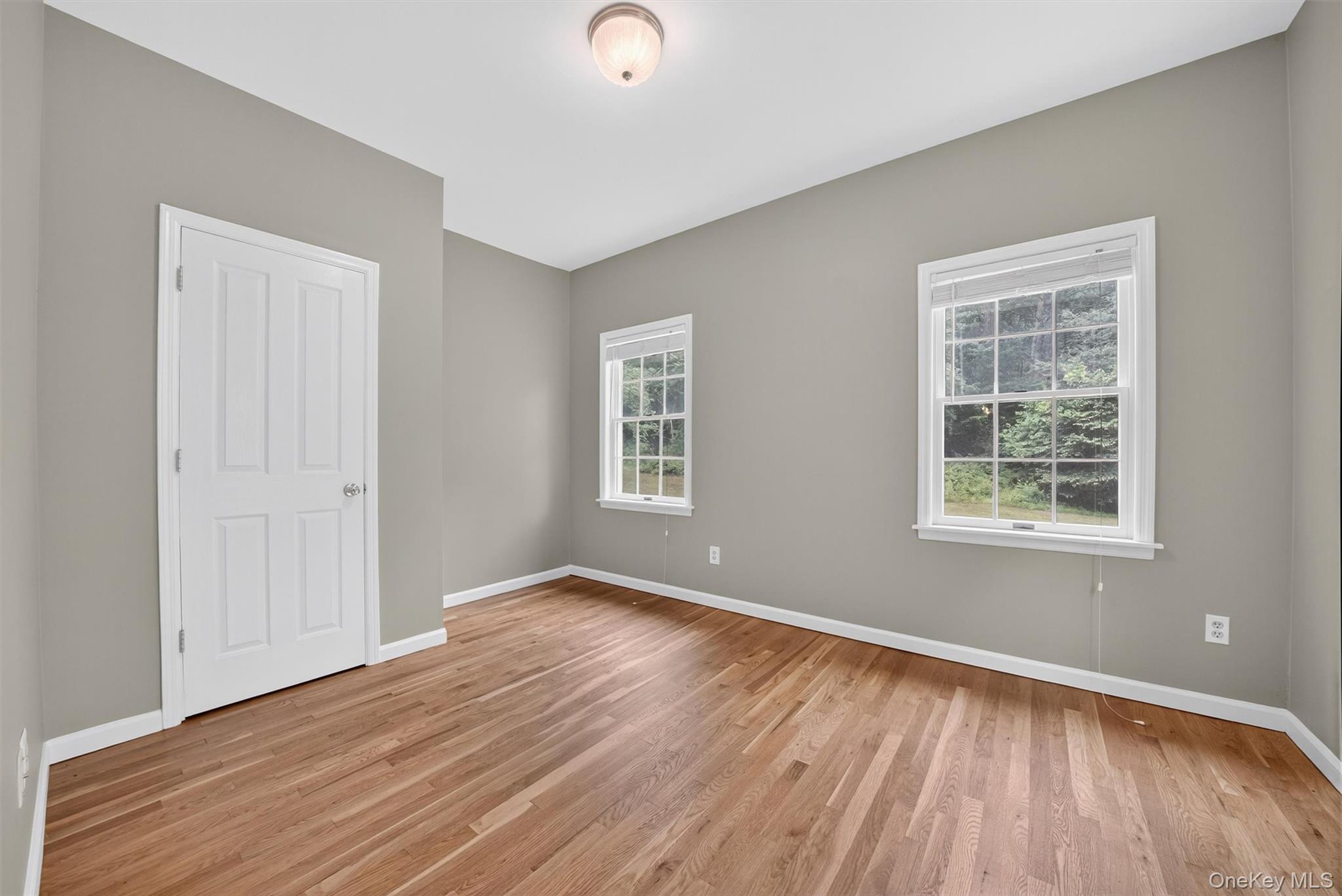 16 Apple Summit Lane, Lagrangeville, NY 12540