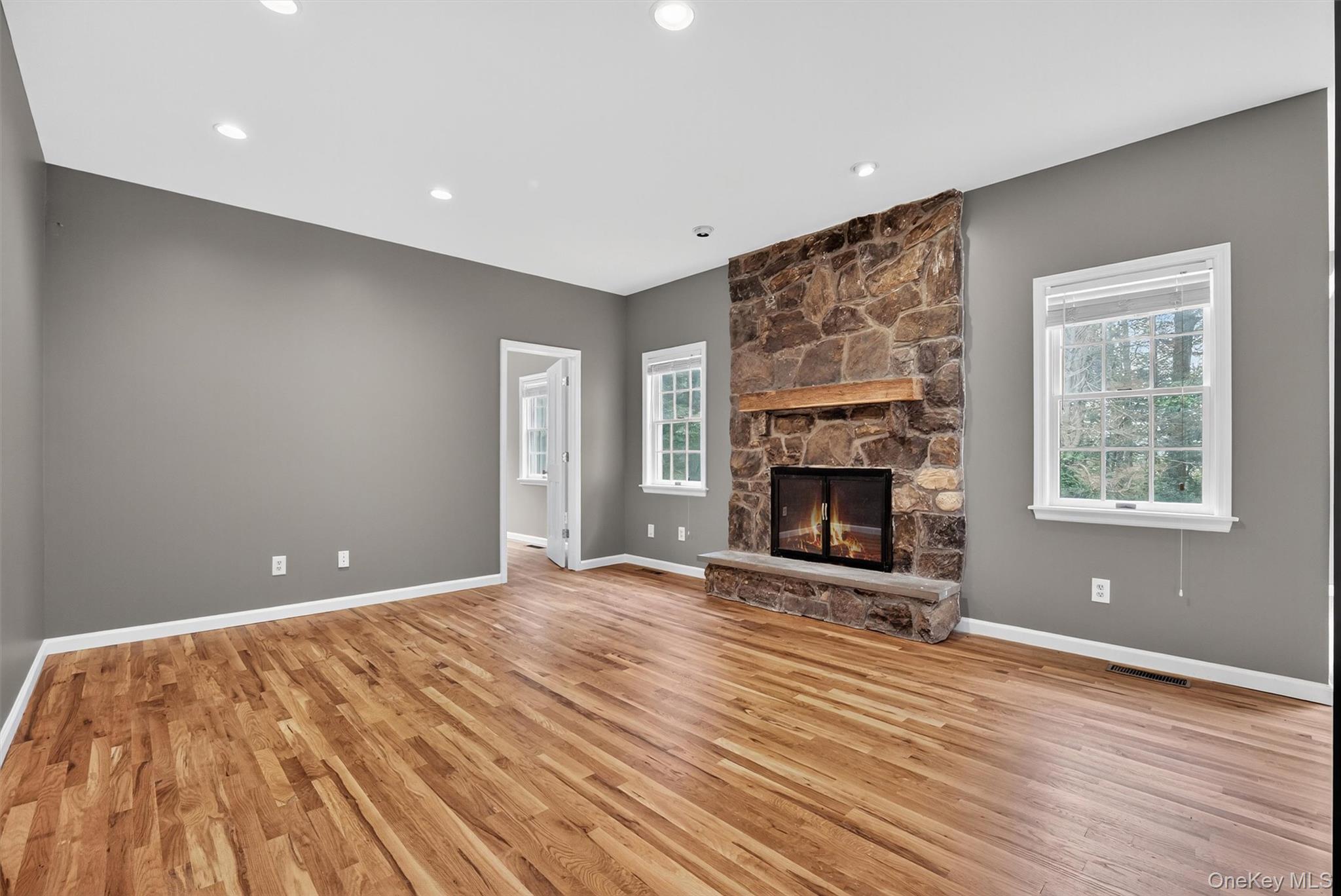 16 Apple Summit Lane, Lagrangeville, NY 12540