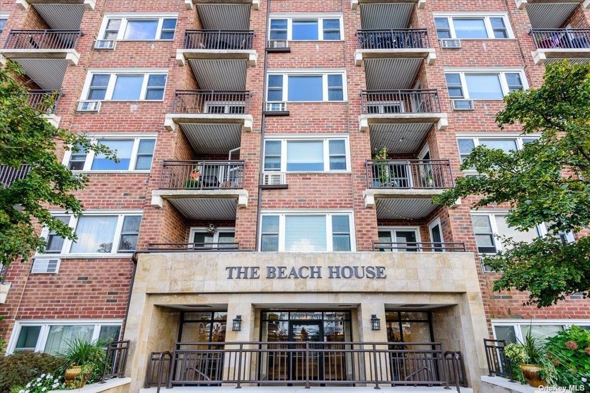 740 E Broadway # 2G, Long Beach, NY 11561
