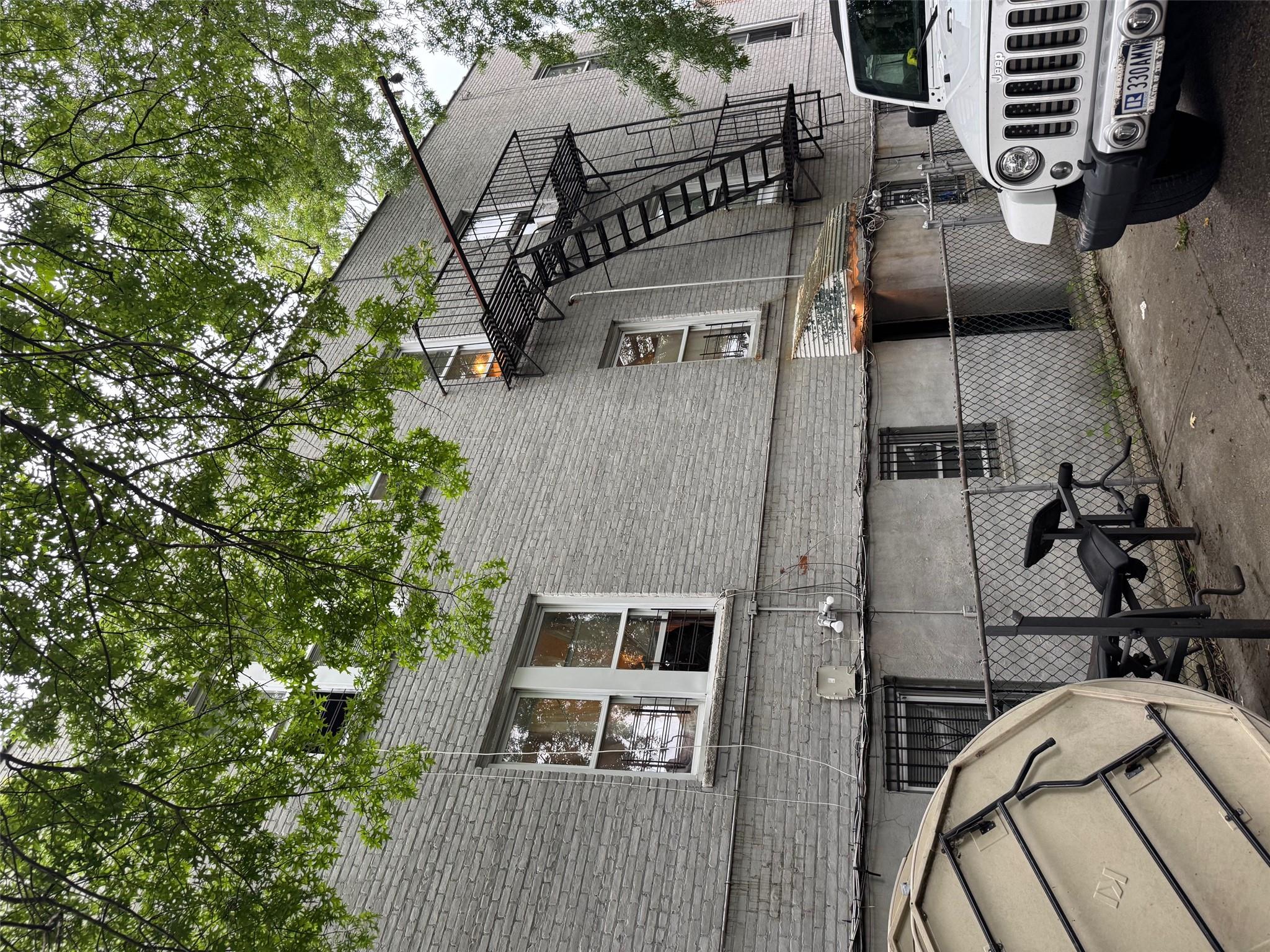 3012 Bronxwood Avenue, Bronx, NY 10469