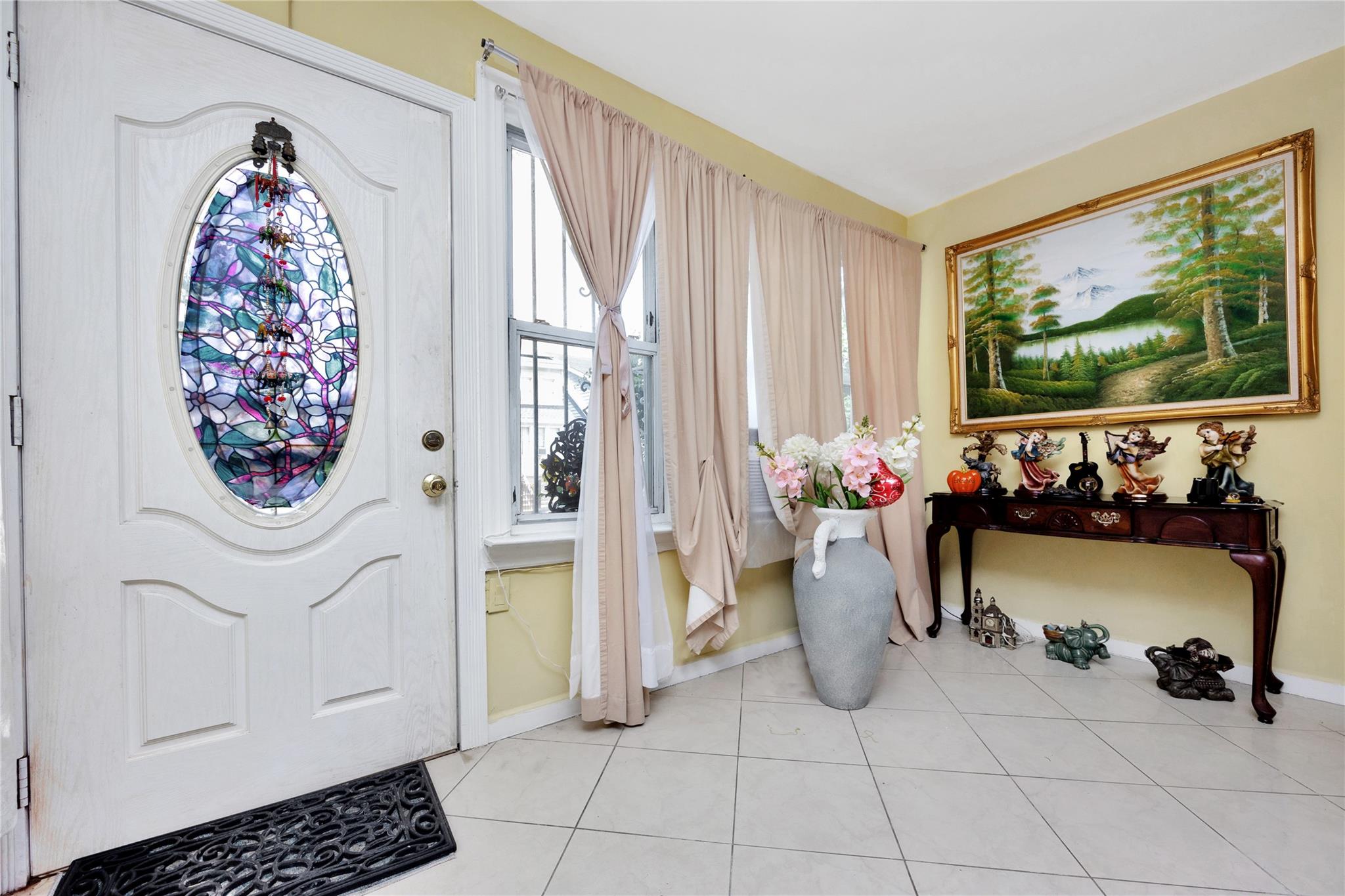 30-33 92nd Street, East Elmhurst, NY 11369