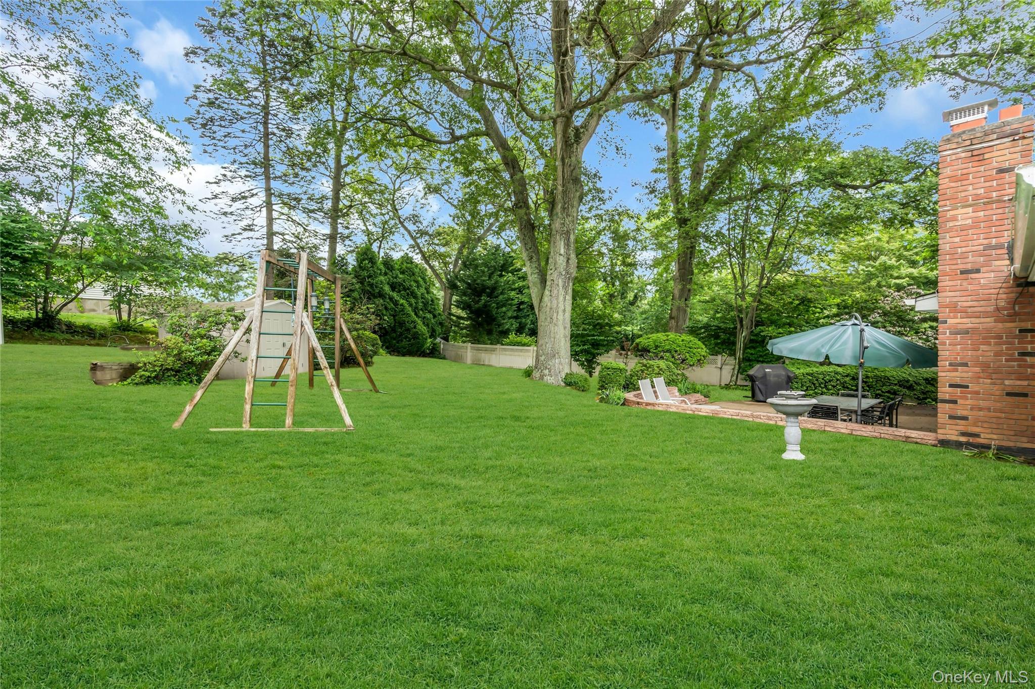 185 Harvard Drive, Plainview, NY 11803