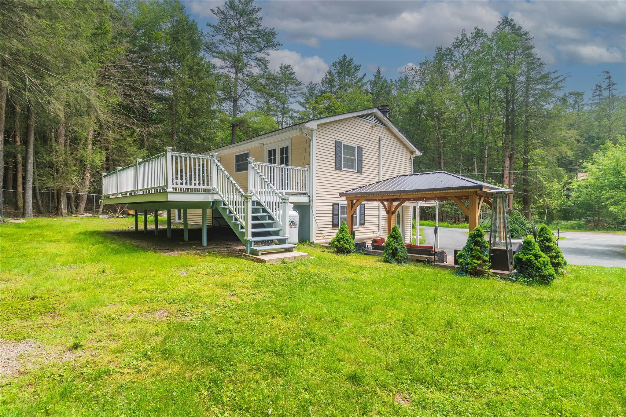 65 Berkshire Trail, Smallwood, NY 12720