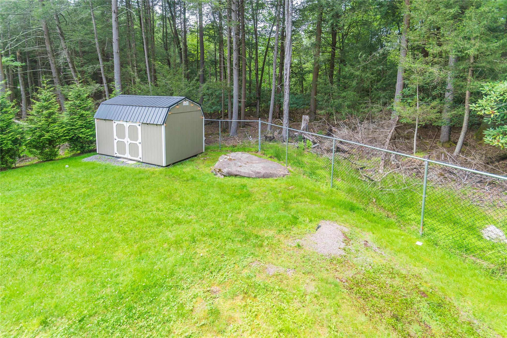 65 Berkshire Trail, Smallwood, NY 12720