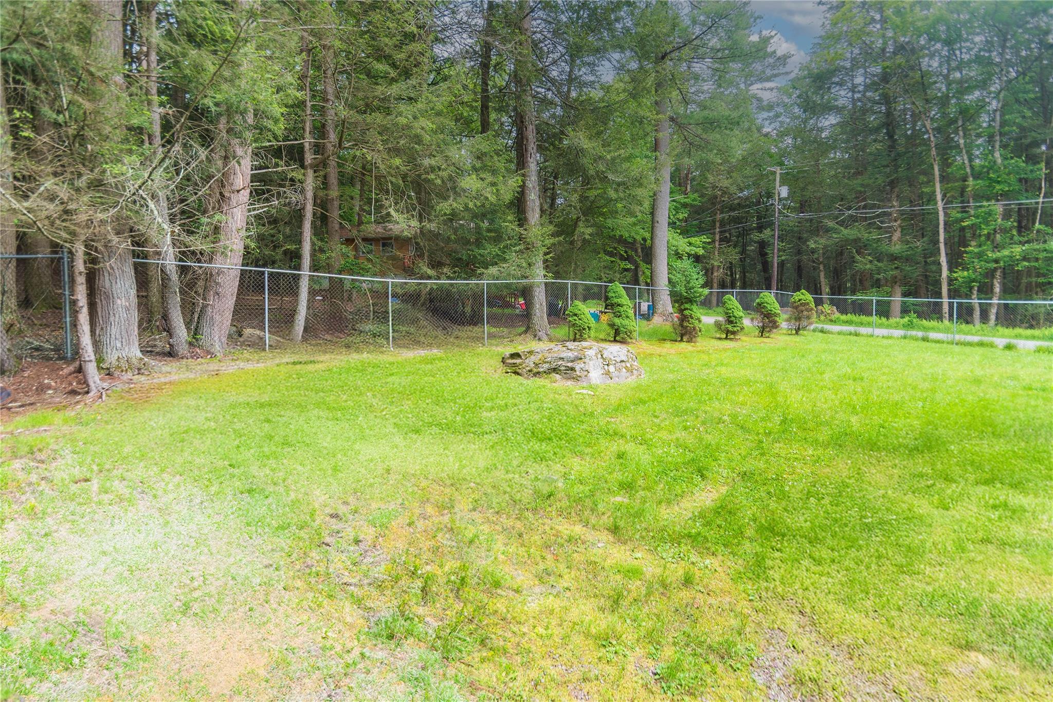 65 Berkshire Trail, Smallwood, NY 12720