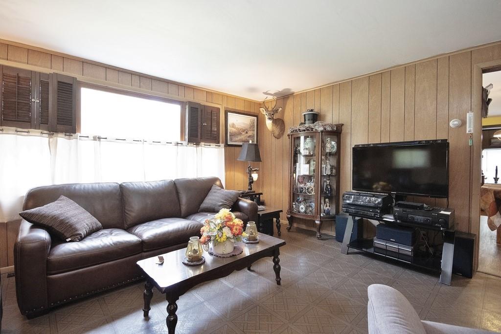 169 Mitchell Pond Road E, Cochecton, NY 12726