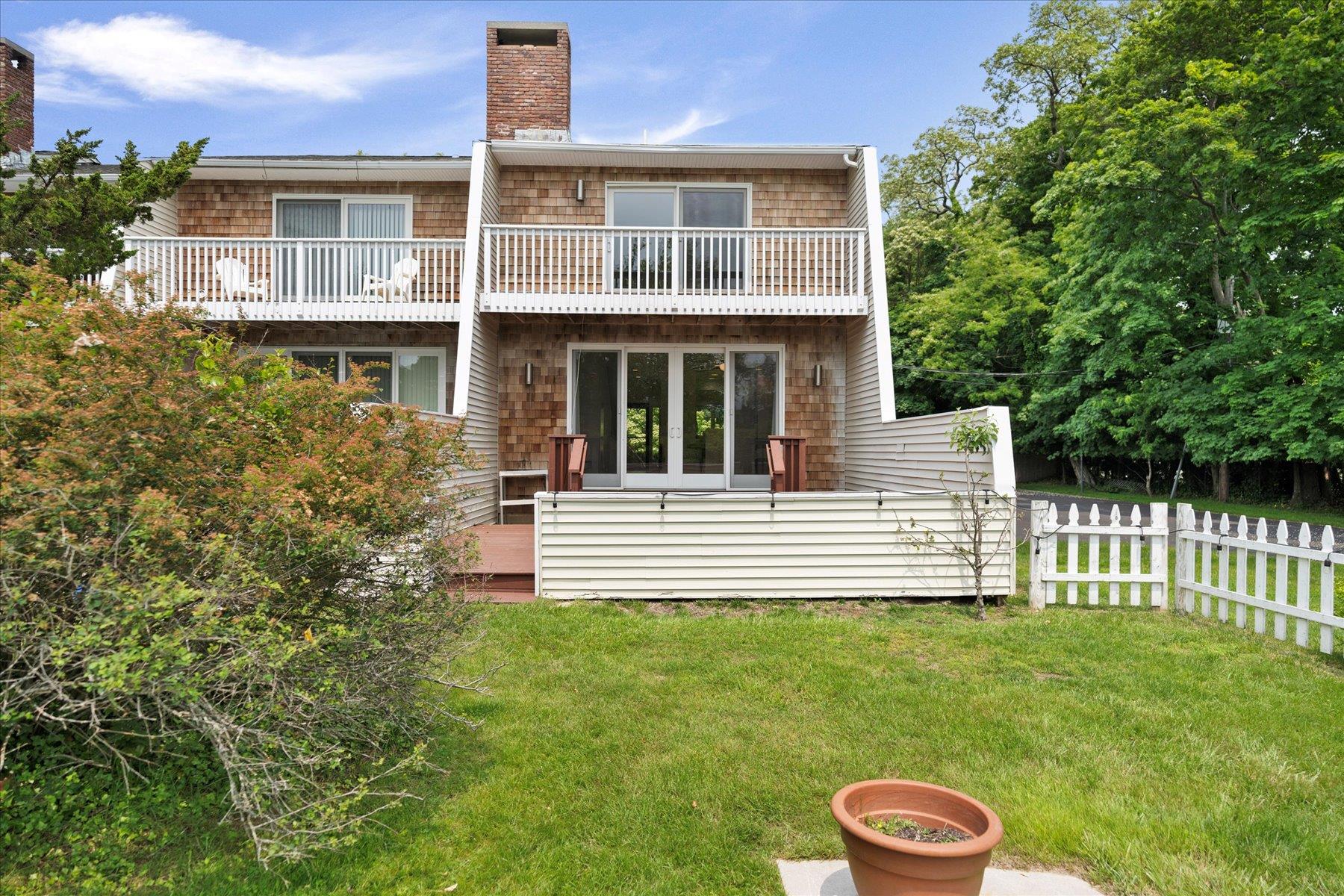 188 Main Street, Westhampton Beach, NY 11978